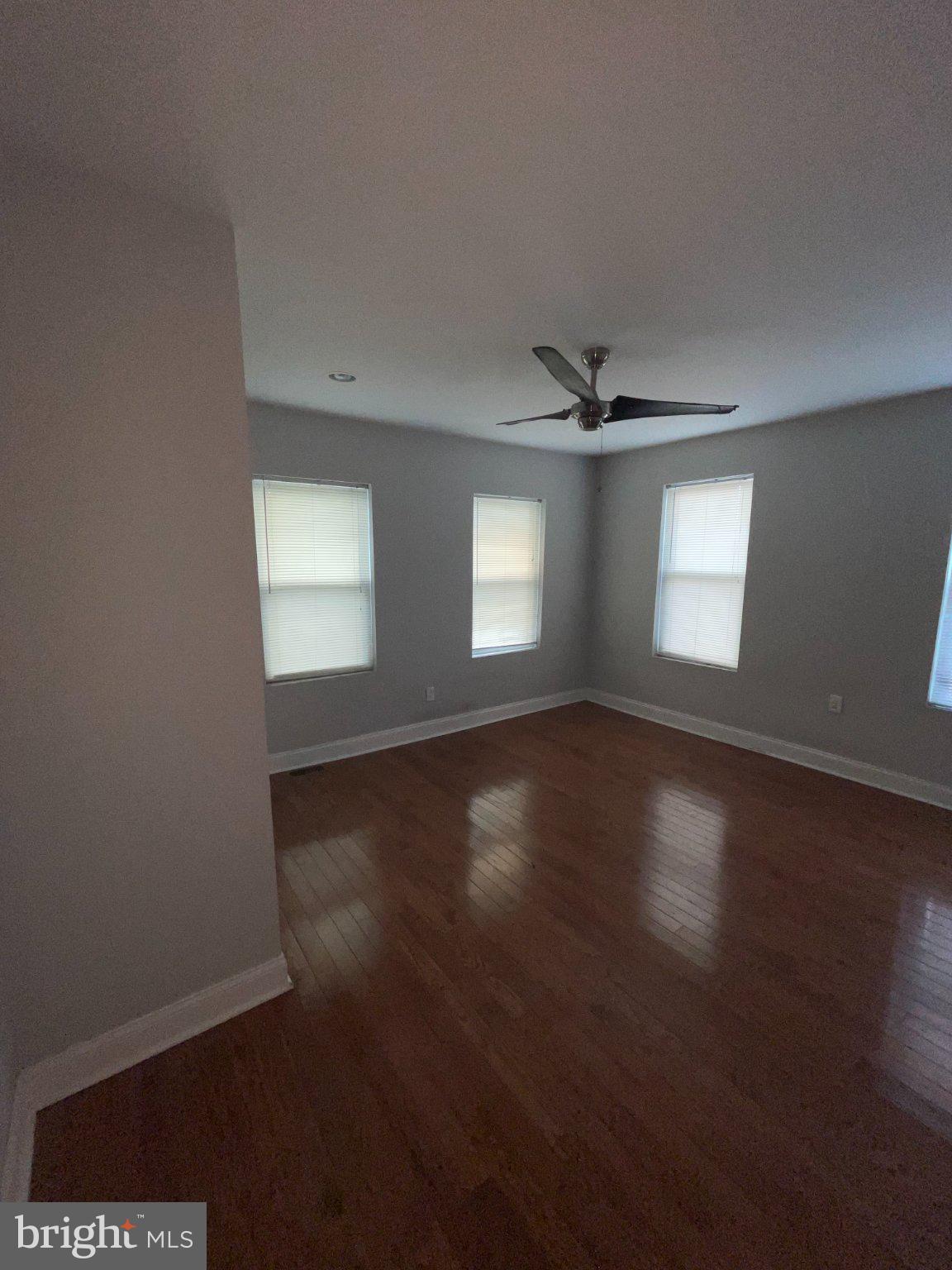 MANTUA - Residential