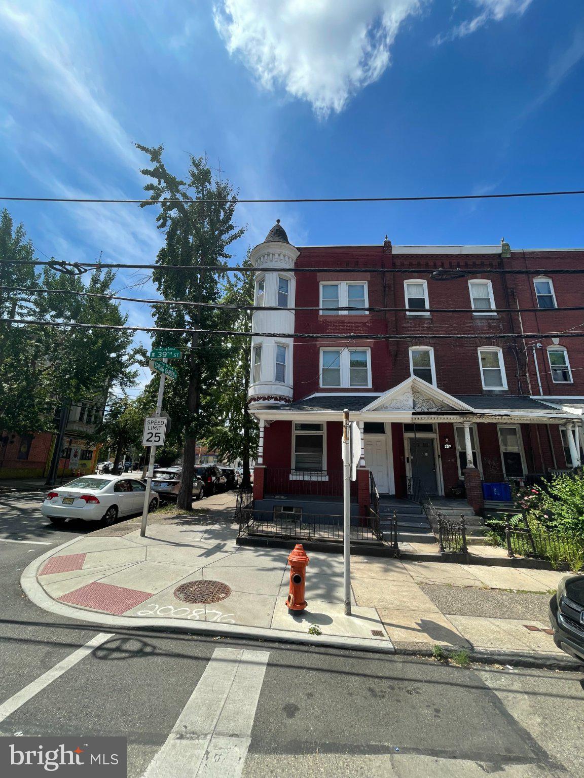 MANTUA - Residential