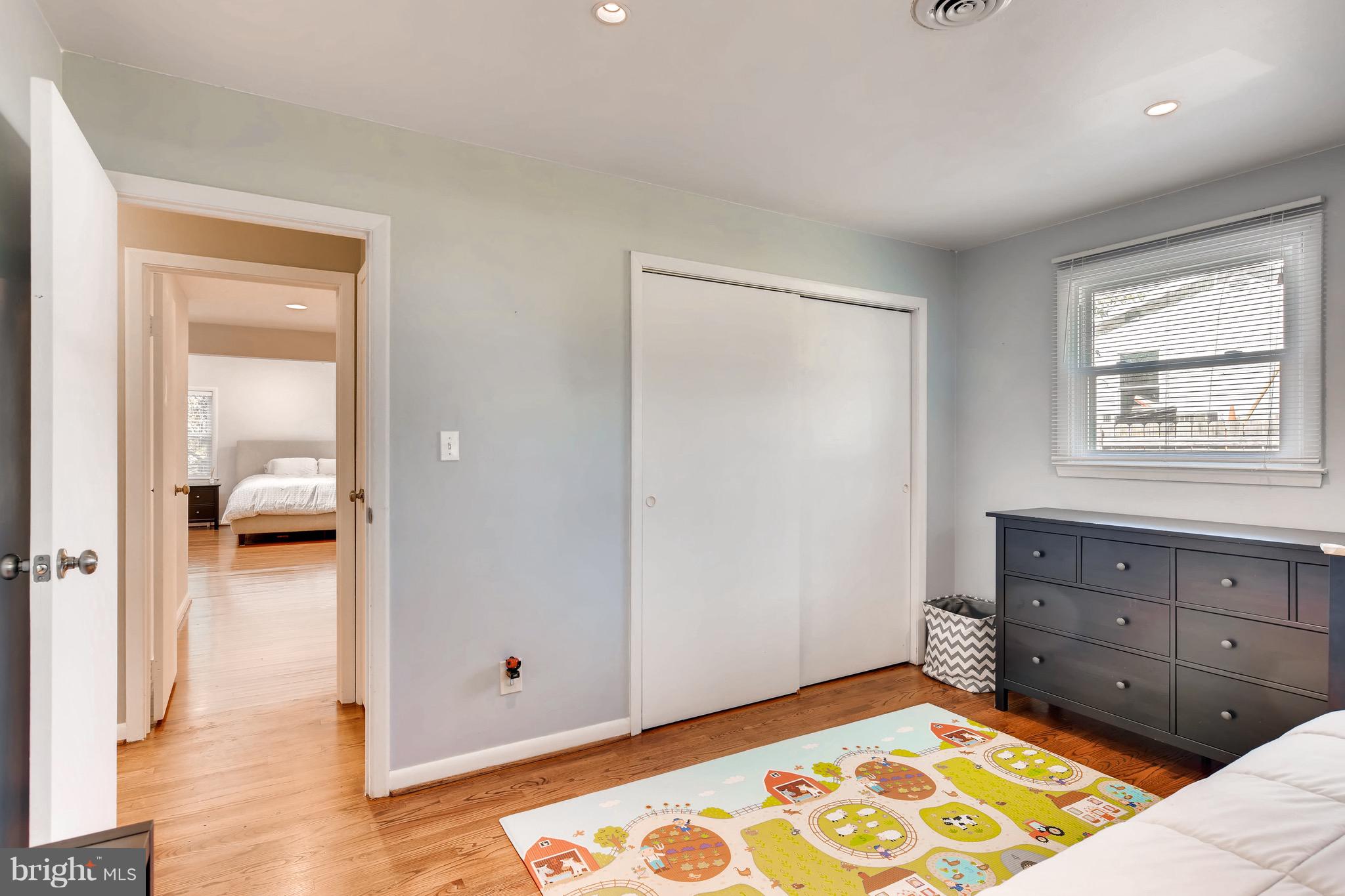 MOUNT HEBRON - Residential