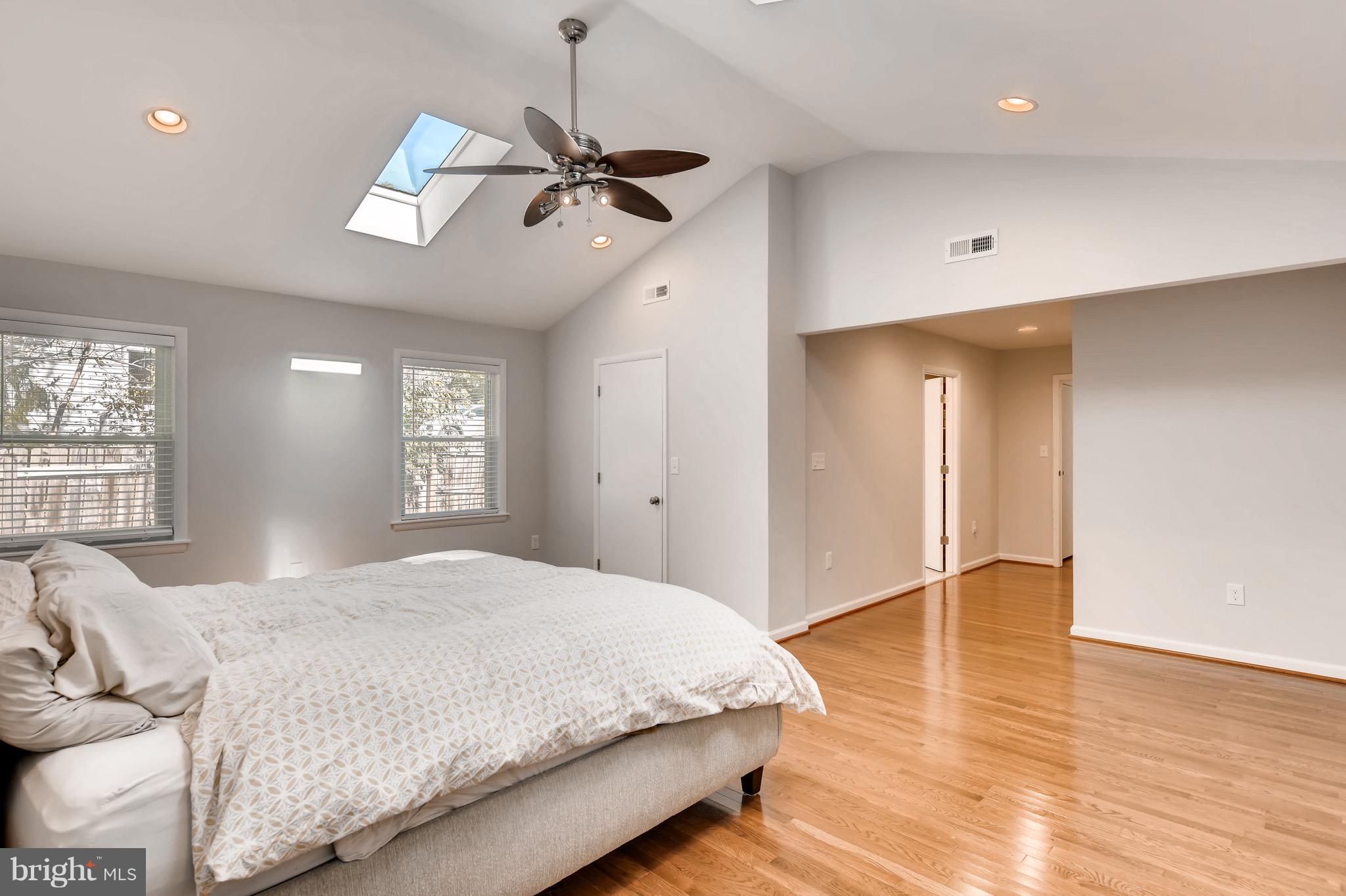 MOUNT HEBRON - Residential