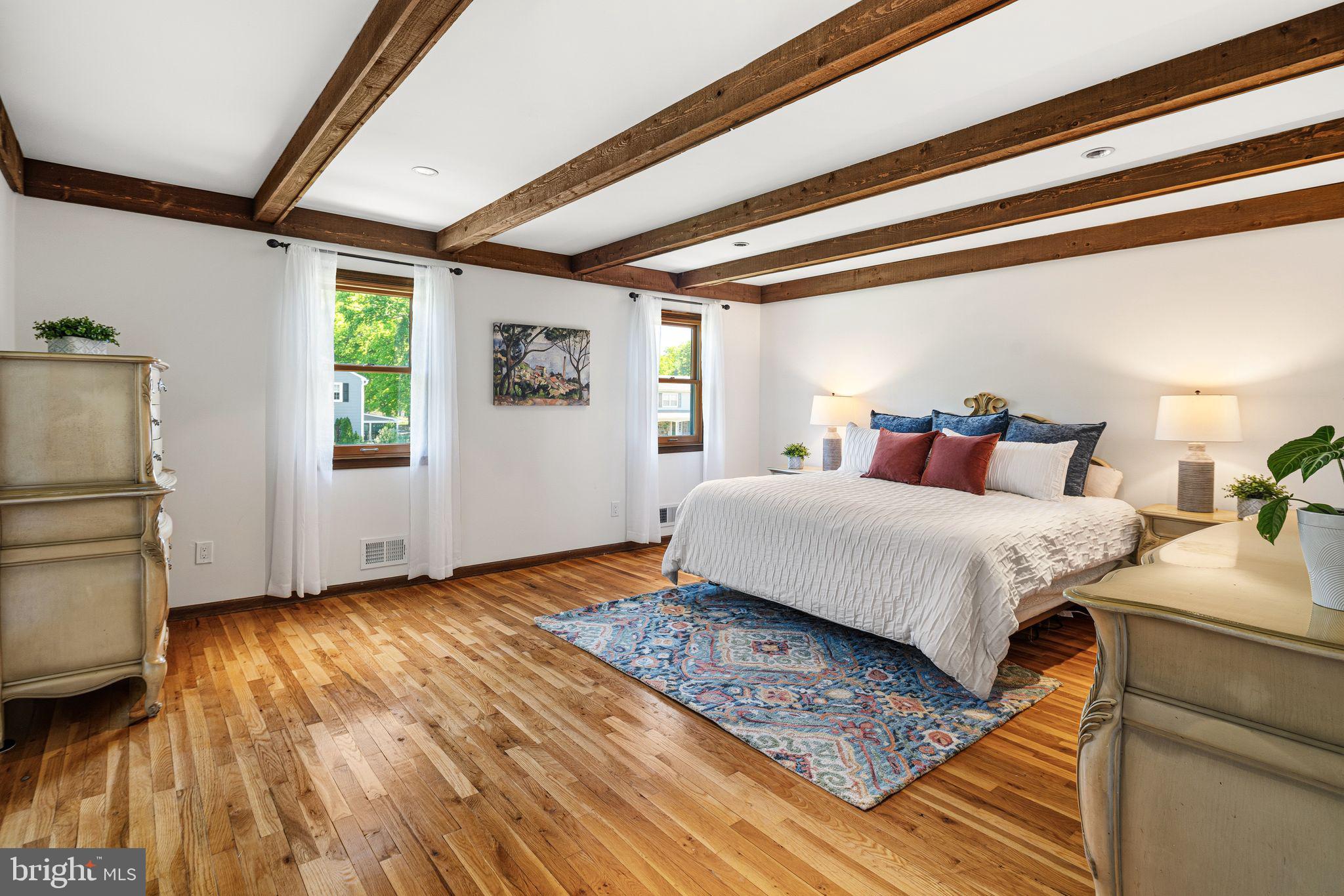 WYNNEWOOD - Residential