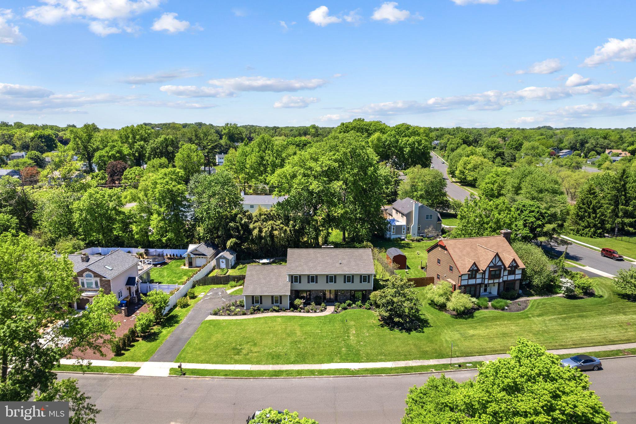 WYNNEWOOD - Residential