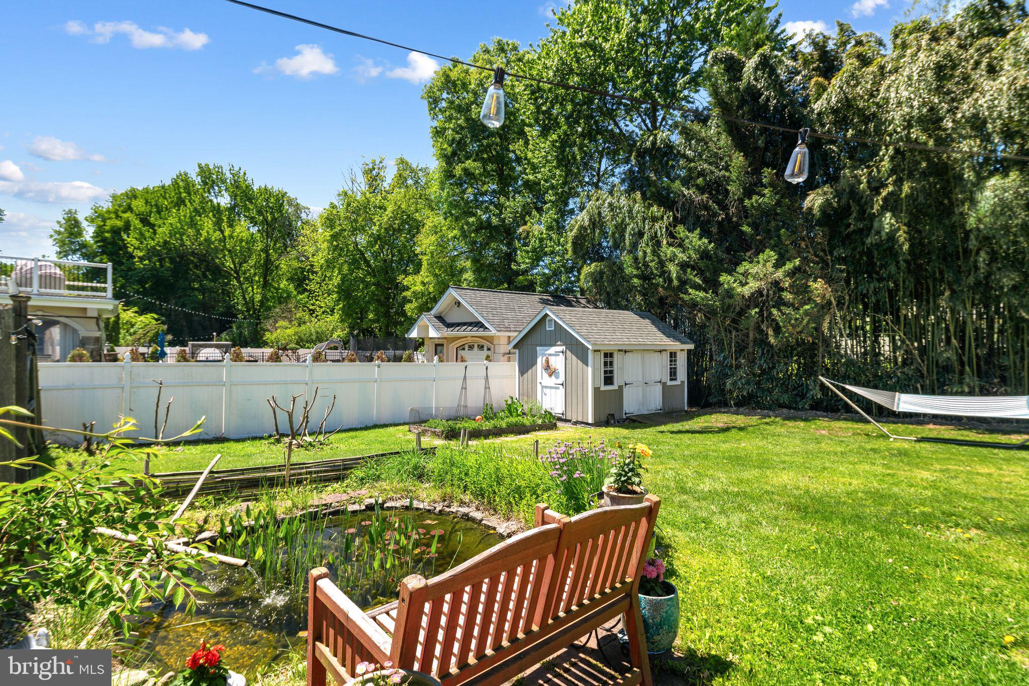 WYNNEWOOD - Residential