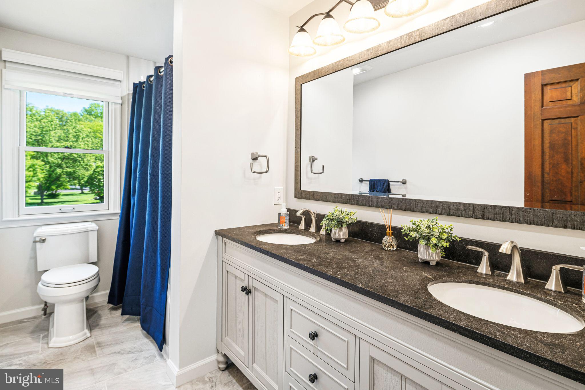 WYNNEWOOD - Residential