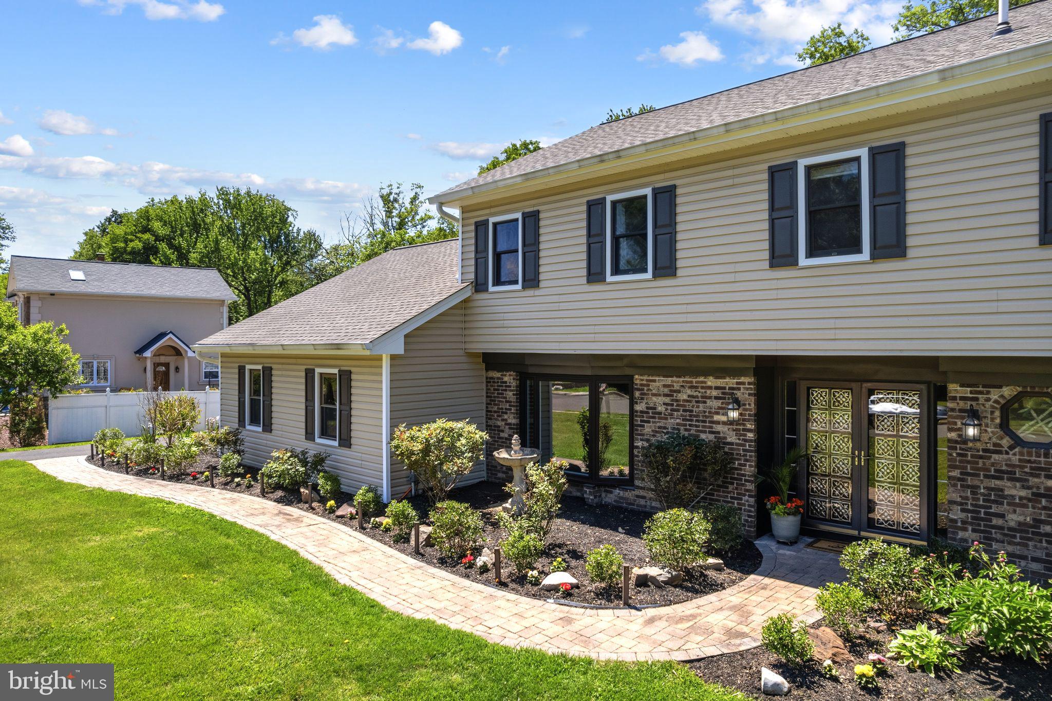 WYNNEWOOD - Residential