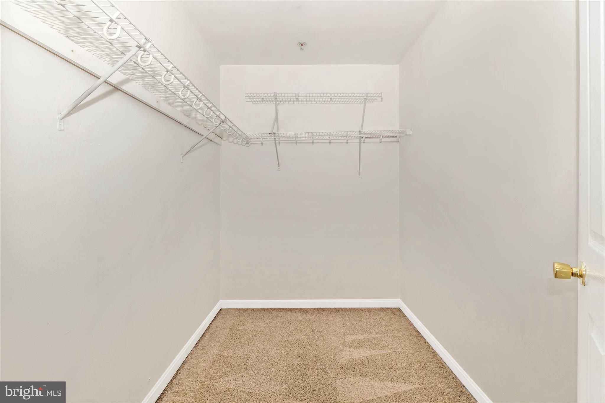 WILLOW BROOK - Residential