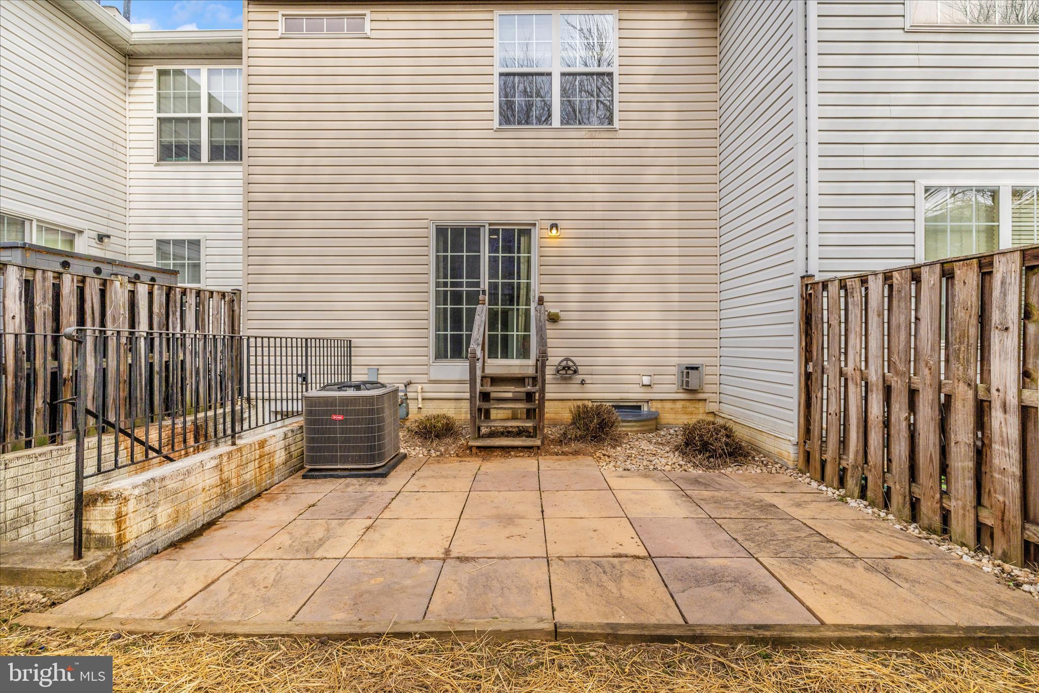 WILLOW BROOK - Residential