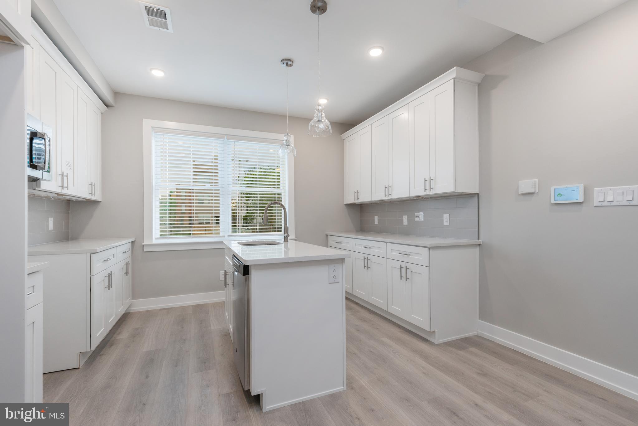 2550 N HOWARD STREET 2