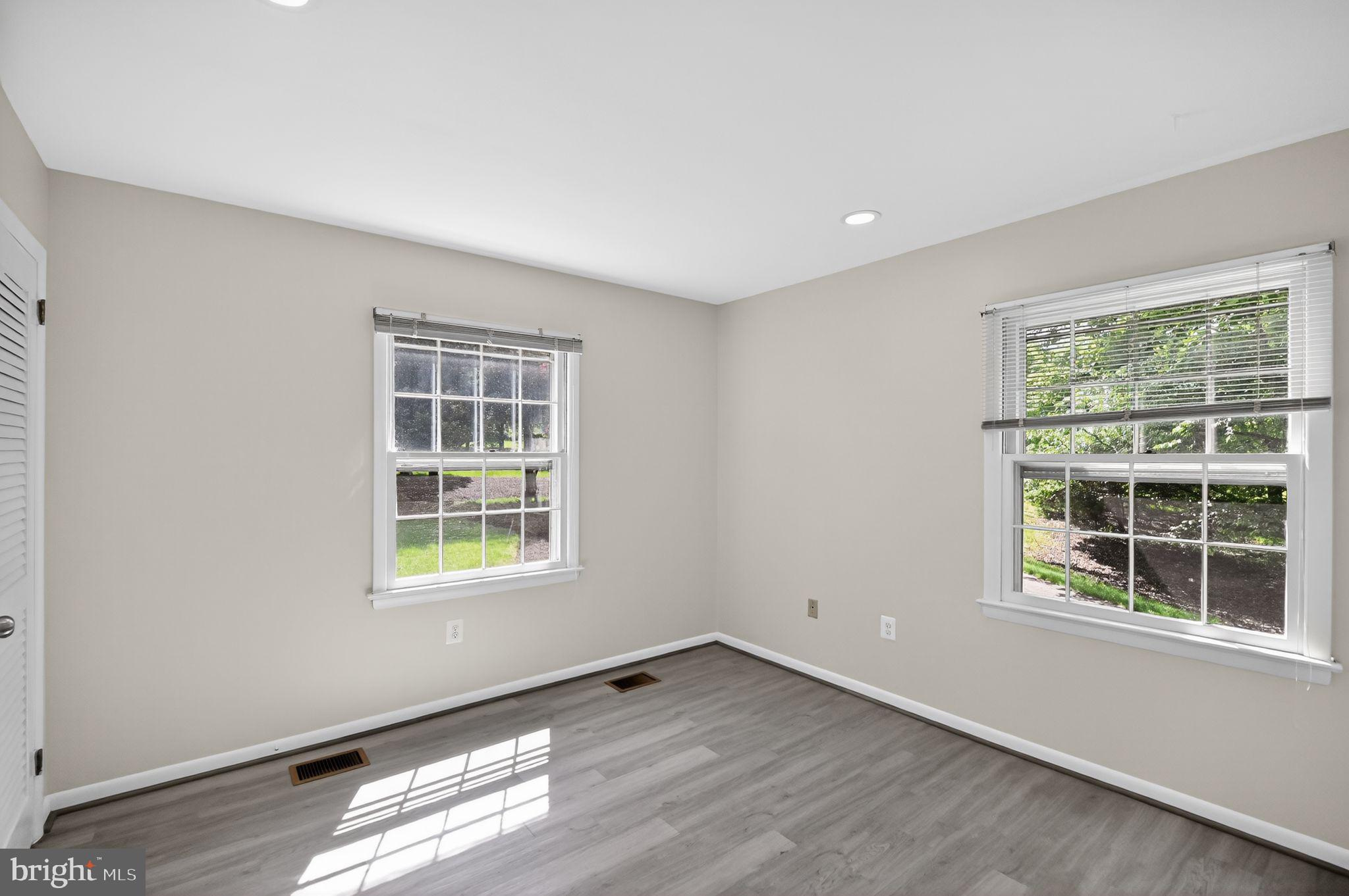 SOUTHFIELD - Residential