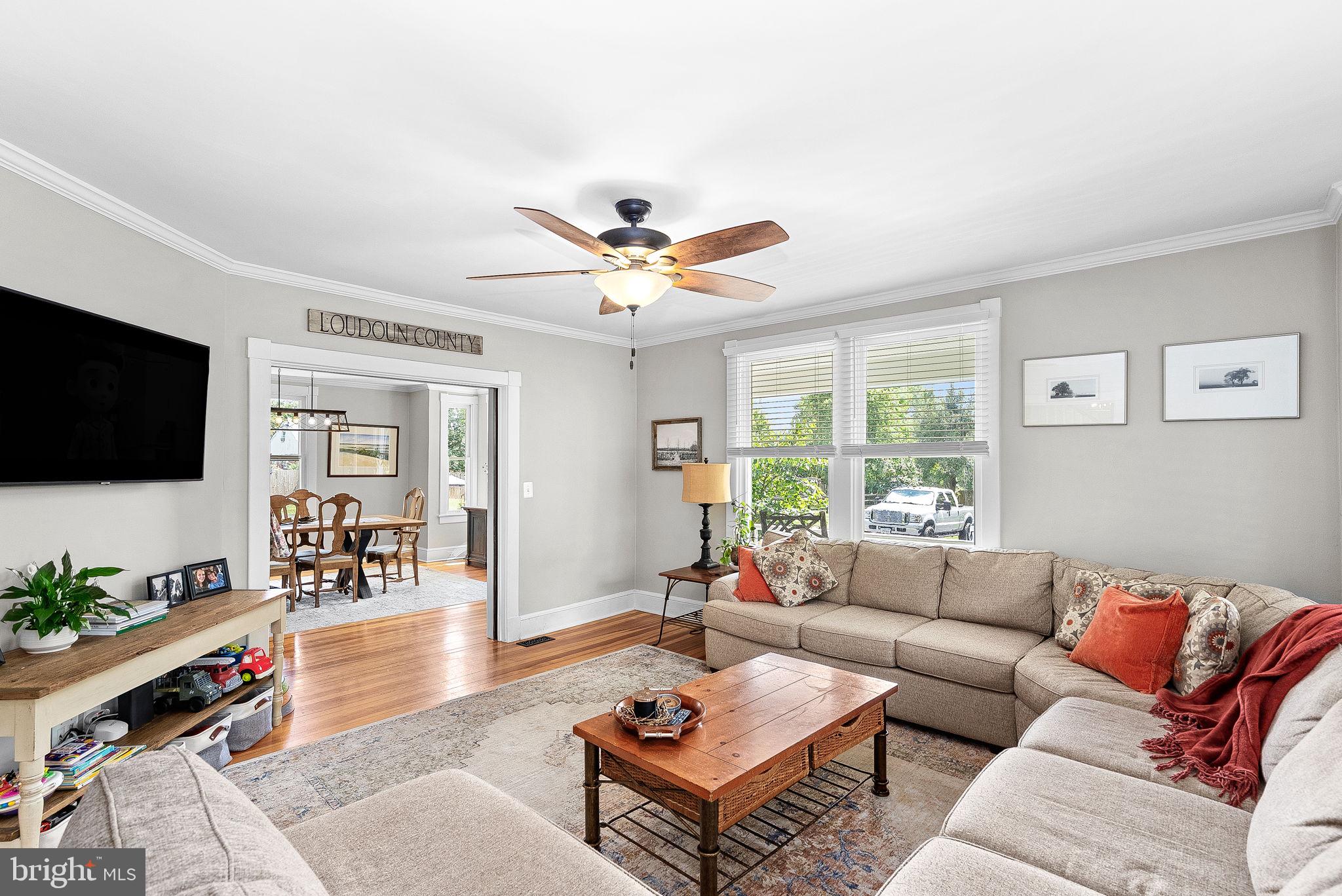 TOWN OF ROUND HILL - Residential