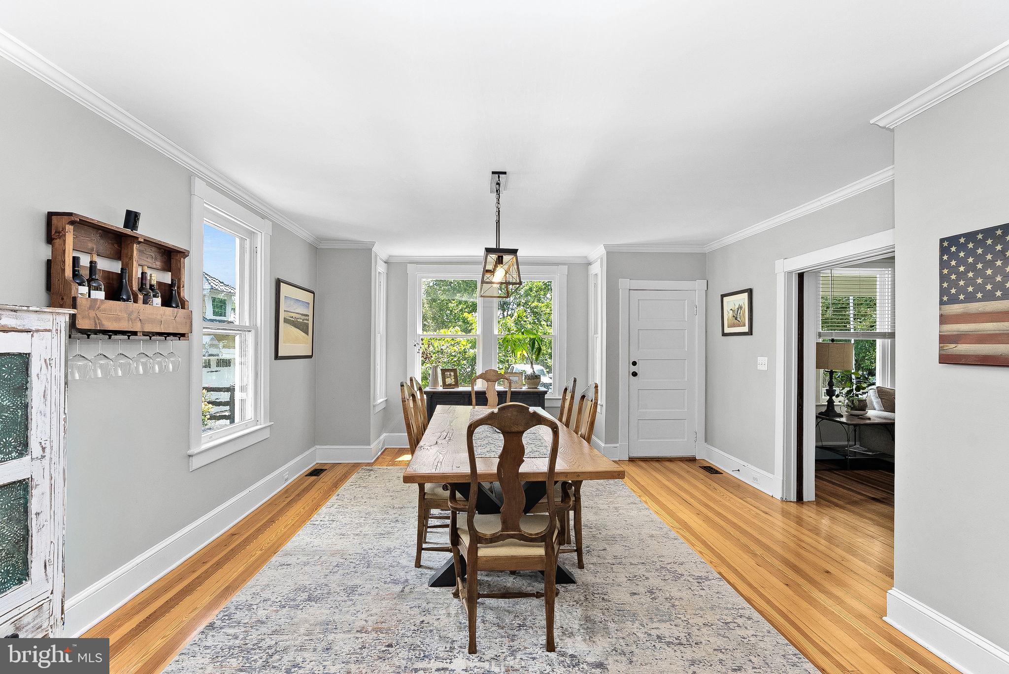 TOWN OF ROUND HILL - Residential