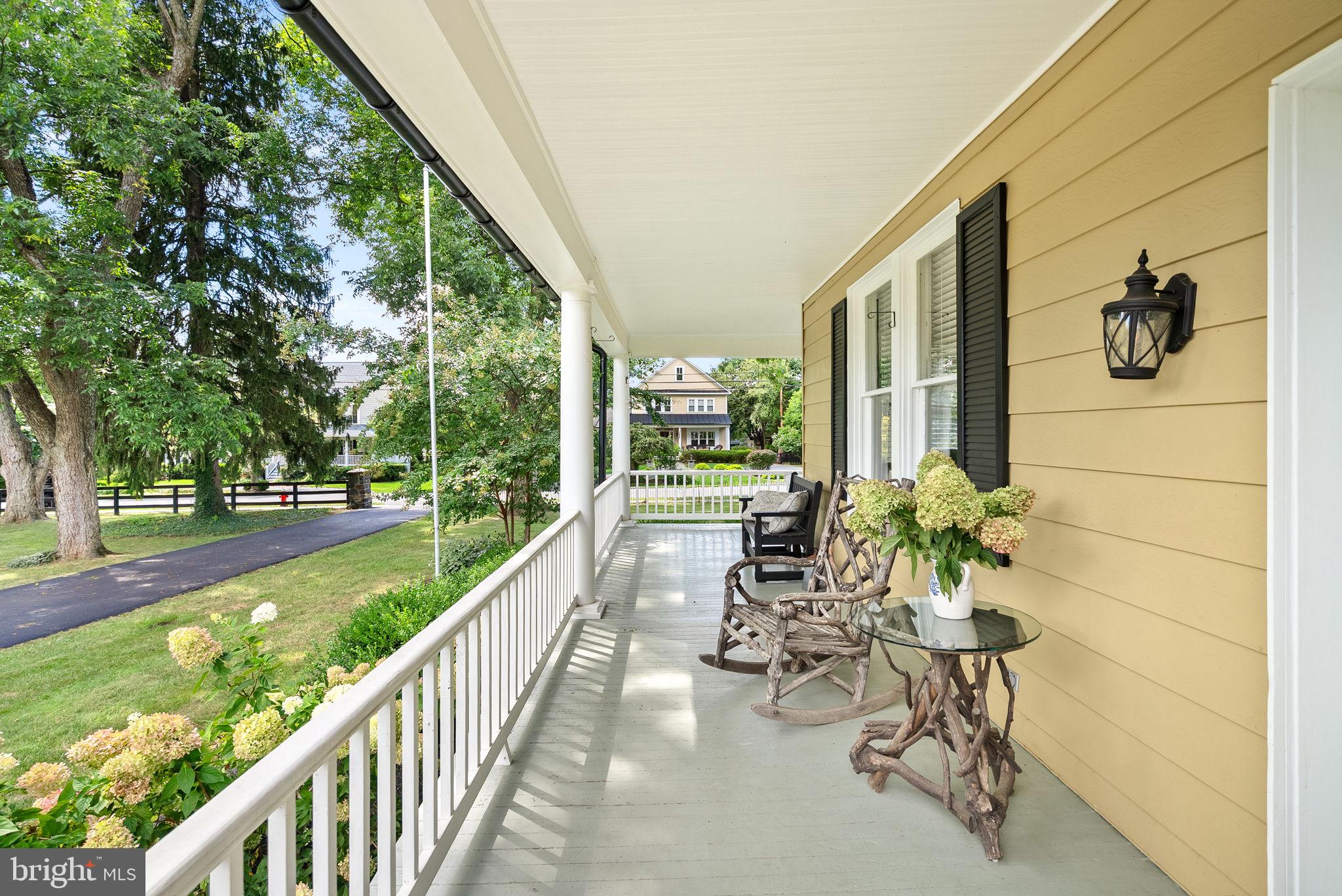 TOWN OF ROUND HILL - Residential