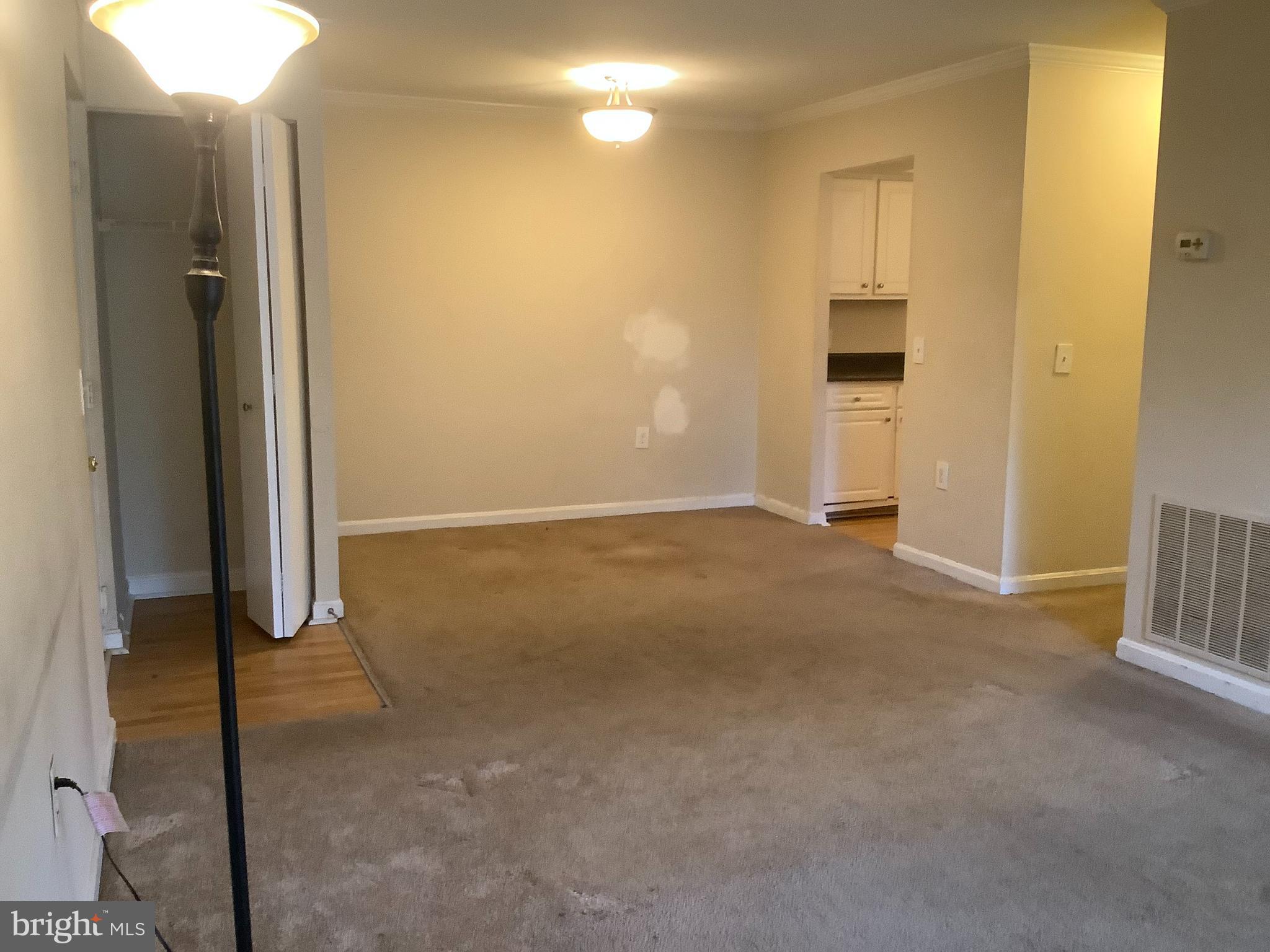 FLOWER HILL - Residential