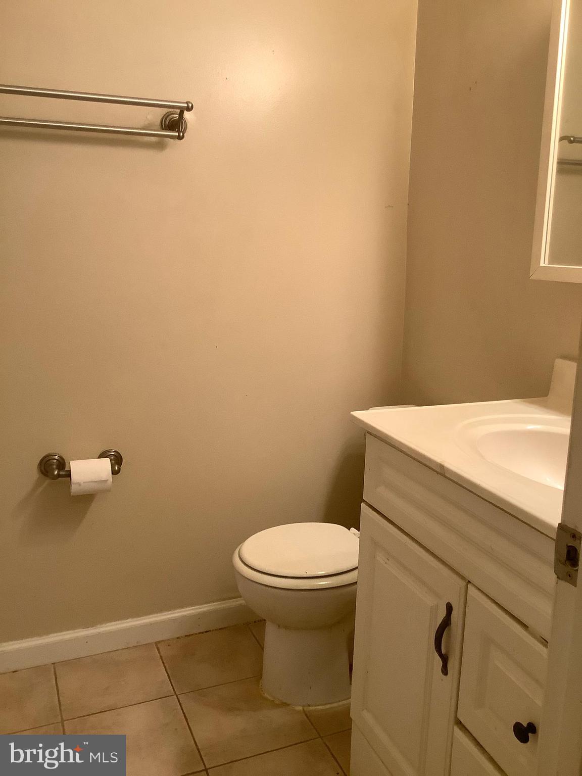 FLOWER HILL - Residential