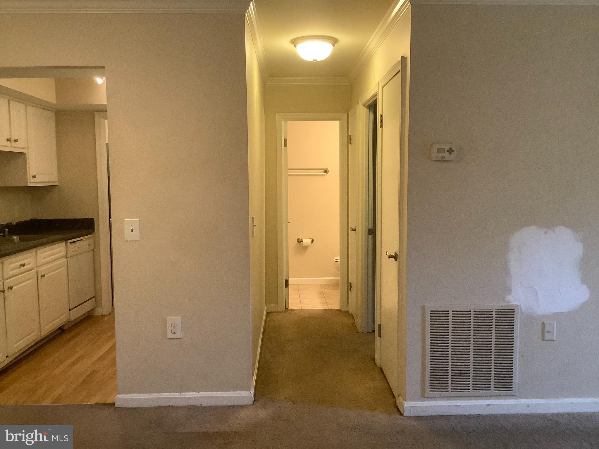 FLOWER HILL - Residential