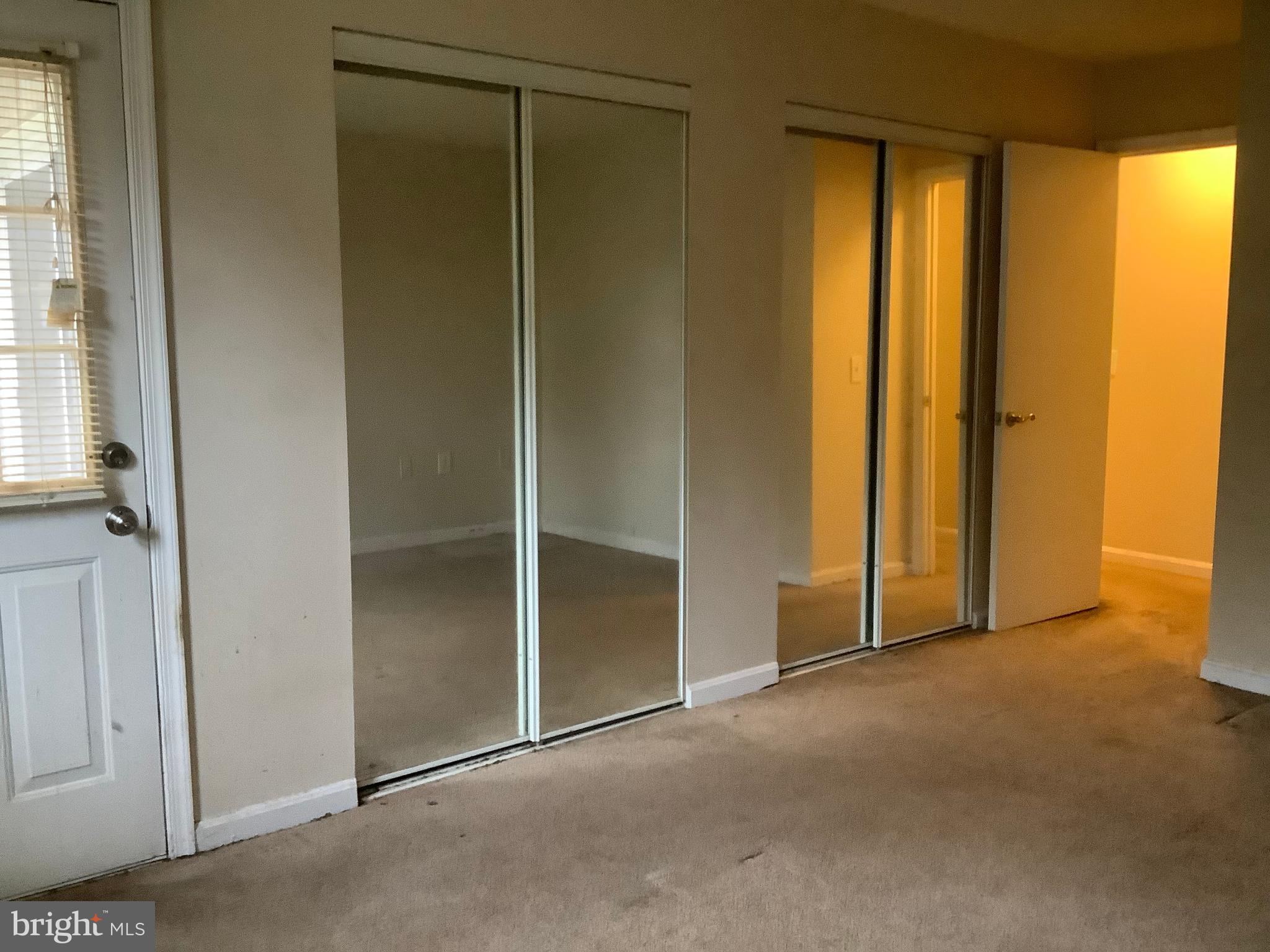 FLOWER HILL - Residential