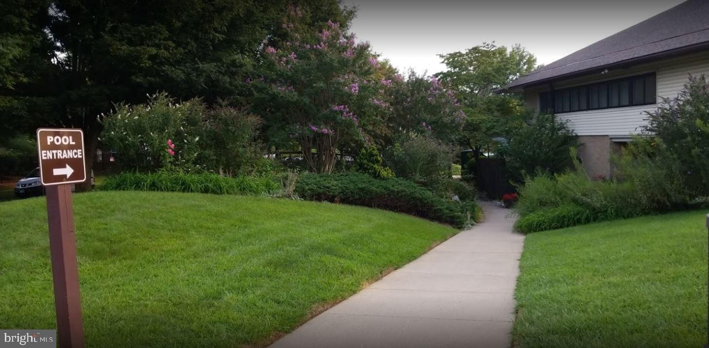 FLOWER HILL - Residential