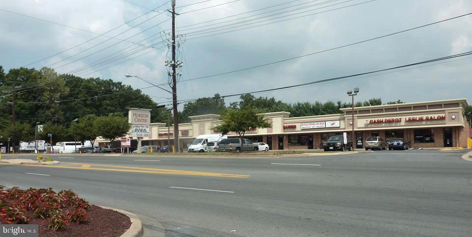 FLOWER HILL - Residential