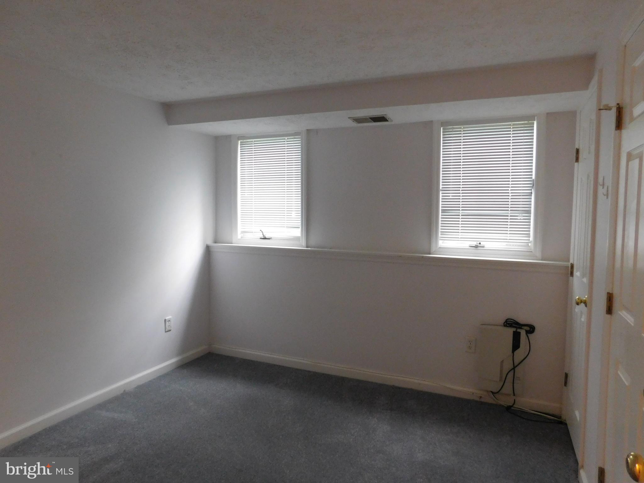 ROCKBURN COMMONS - Residential