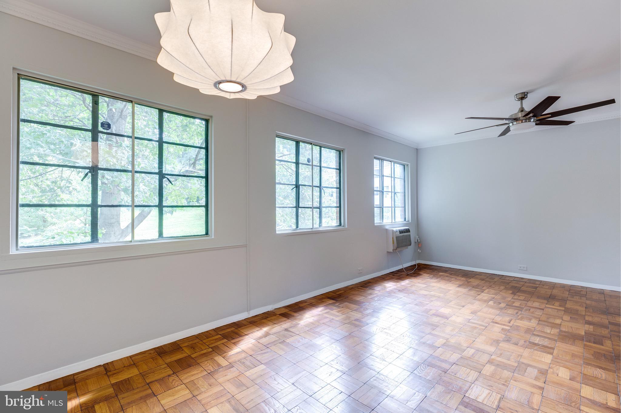 PARK  FAIRFAX - Residential Lease