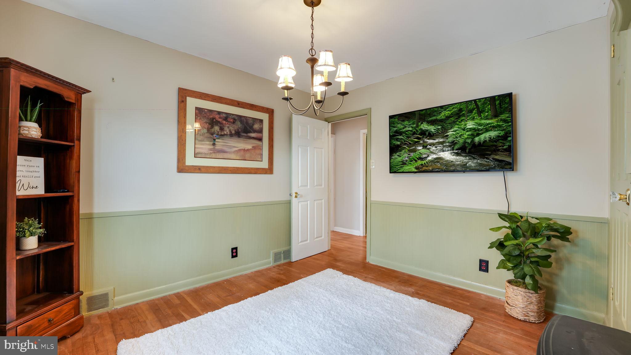 MAPLEWOOD - Residential