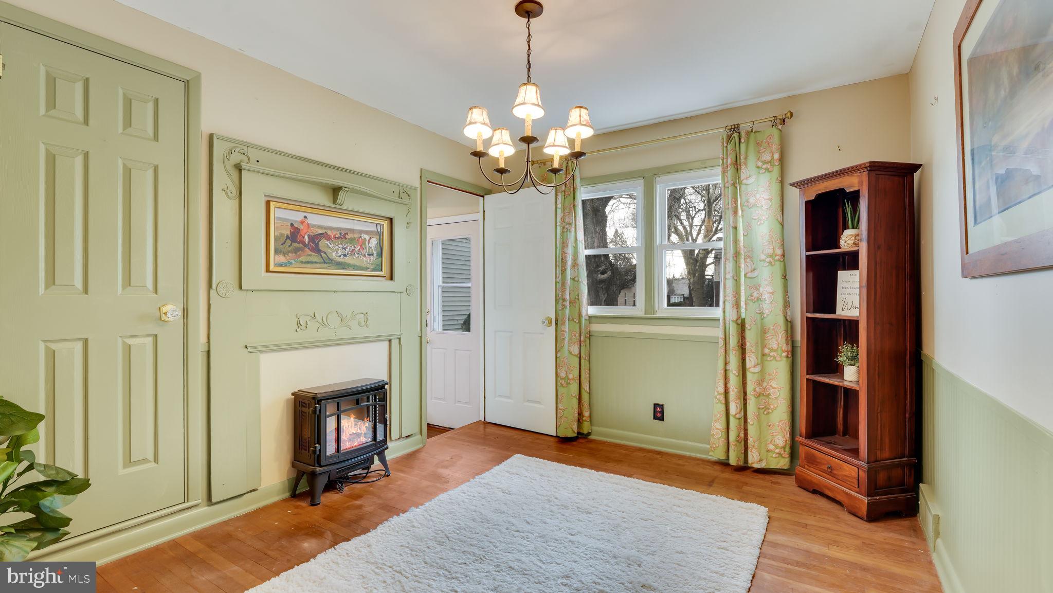 MAPLEWOOD - Residential