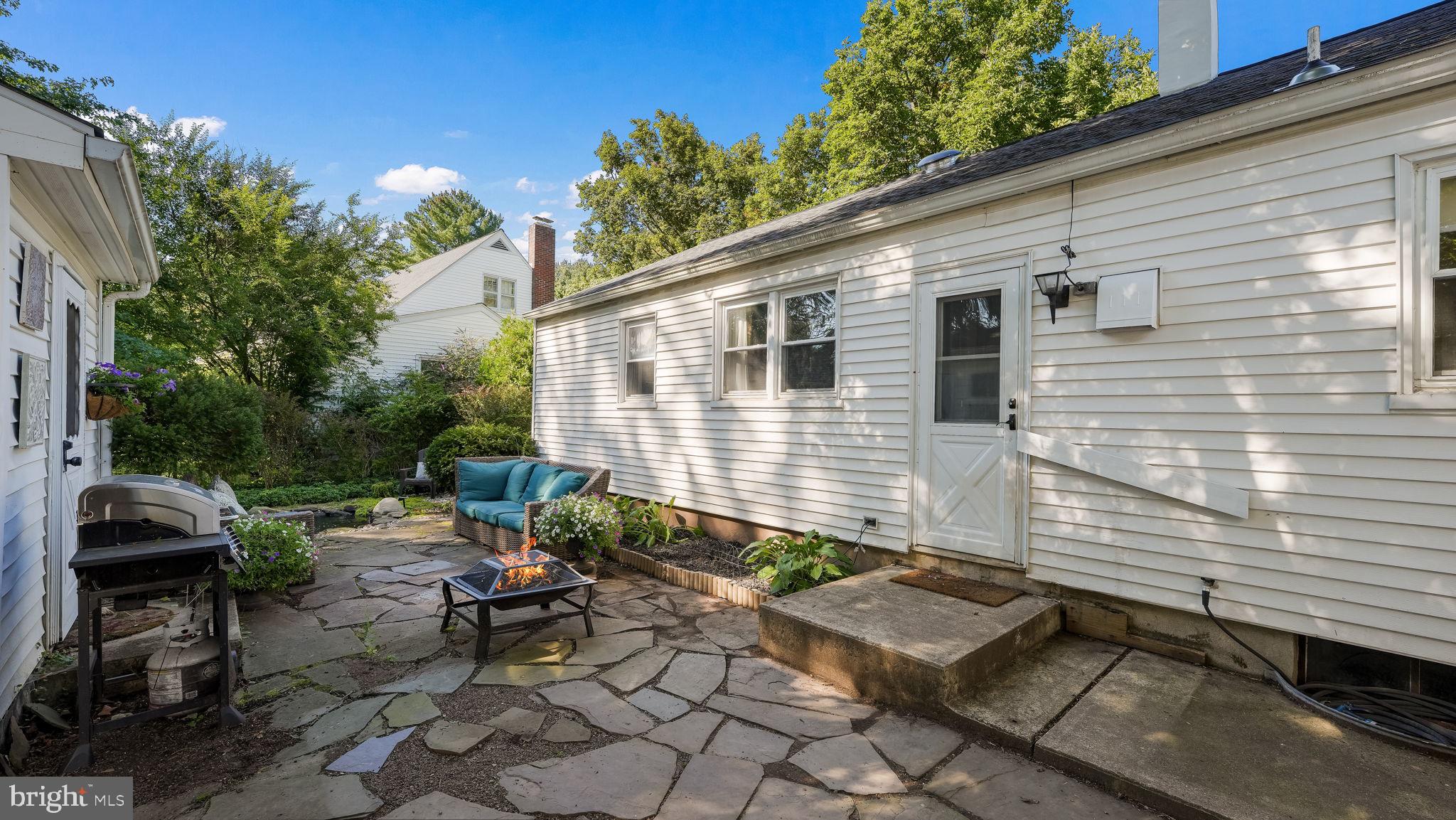 MAPLEWOOD - Residential