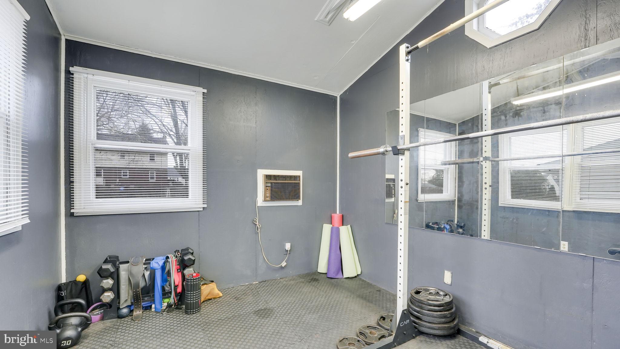 MAPLEWOOD - Residential