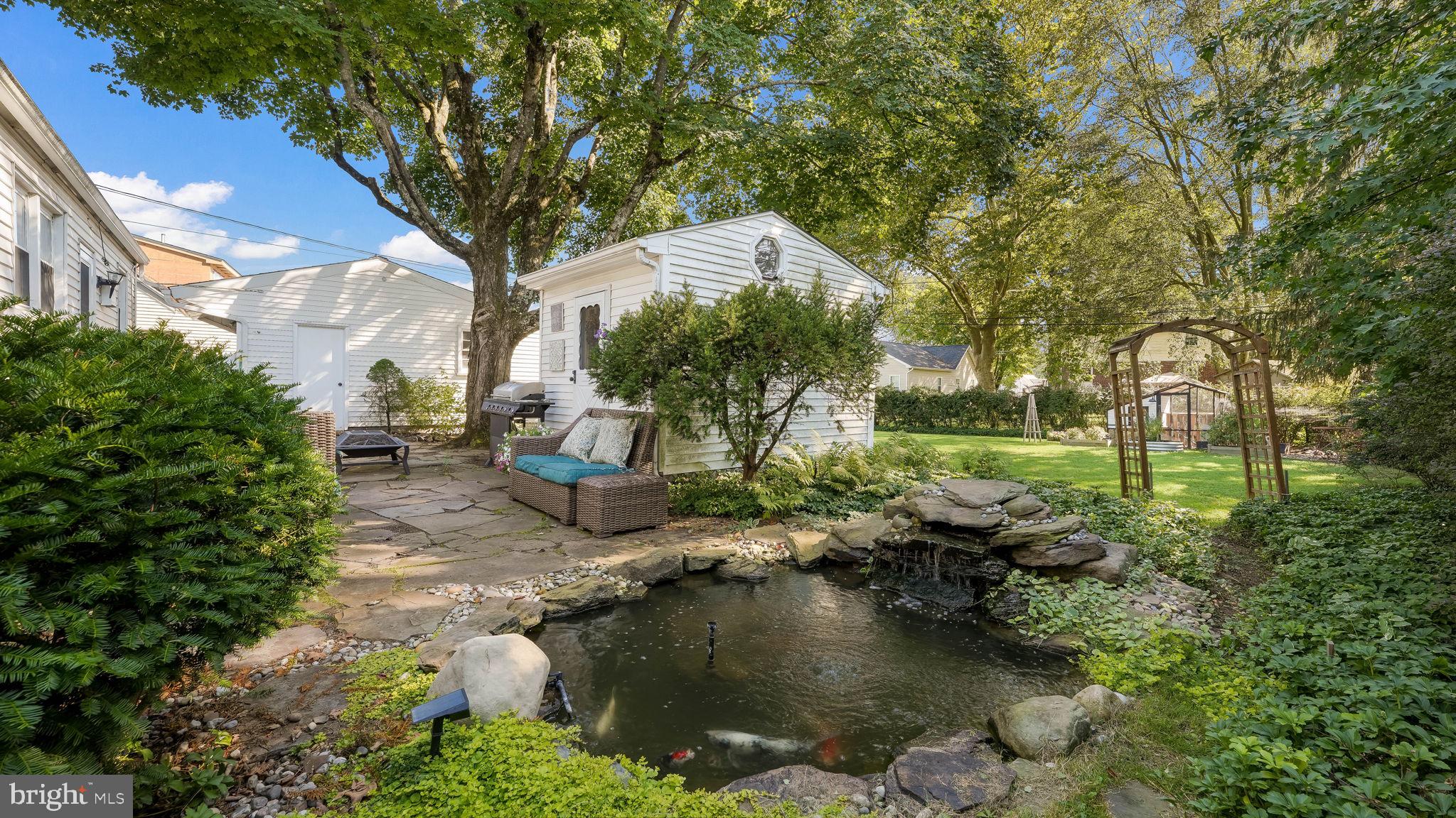 MAPLEWOOD - Residential