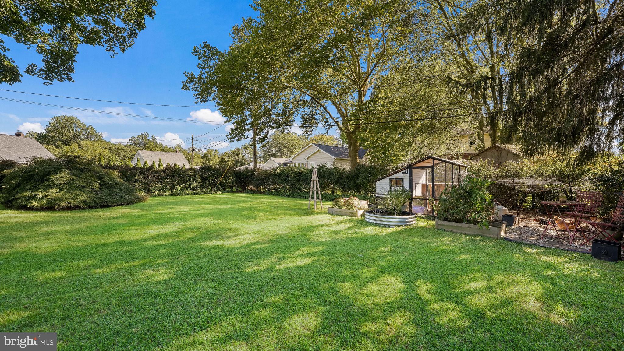 MAPLEWOOD - Residential