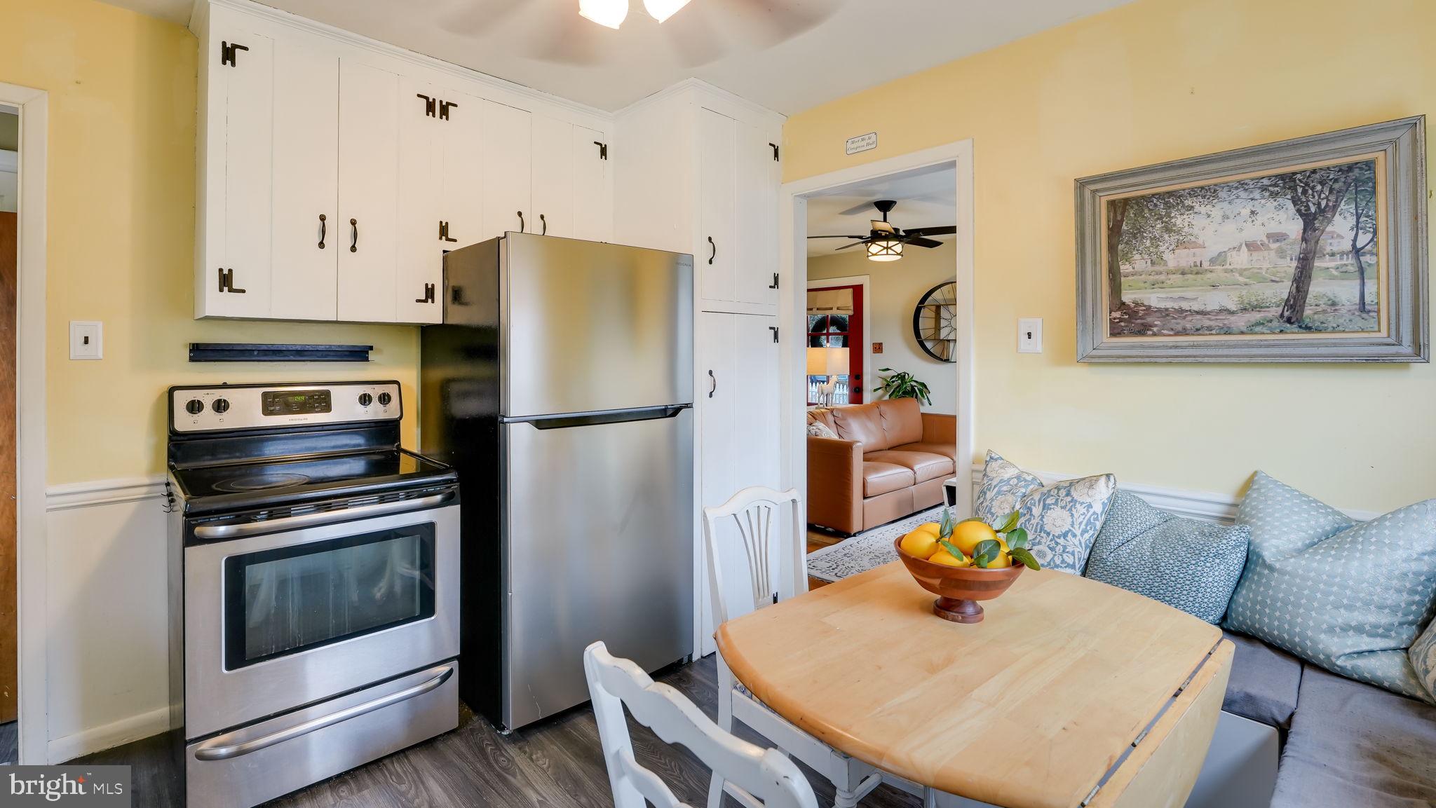 MAPLEWOOD - Residential