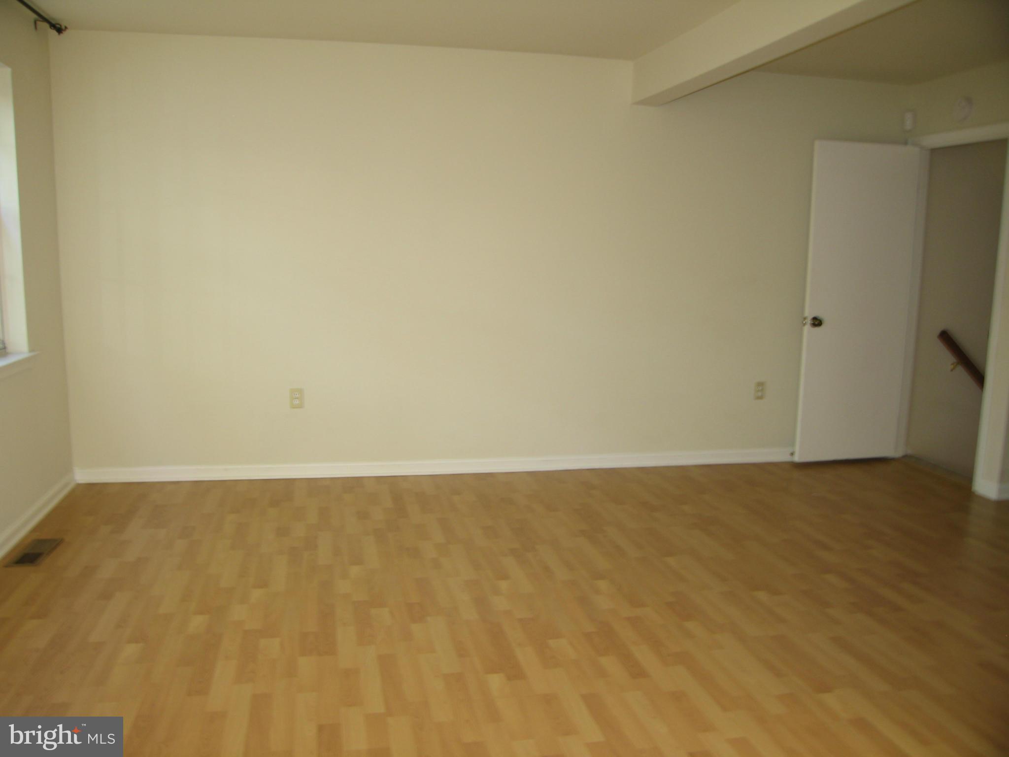 PINEWOOD GREENS - Residential Lease