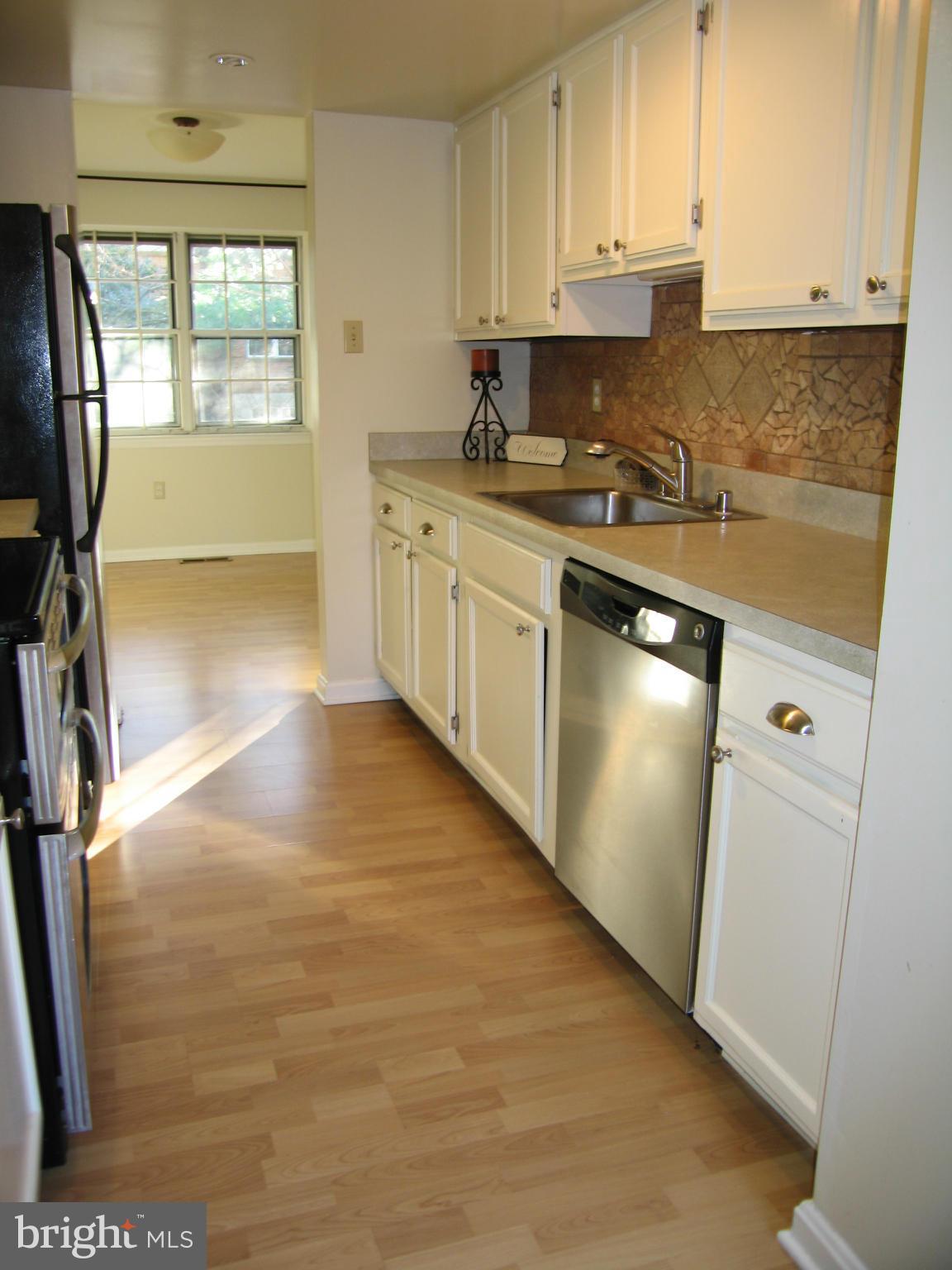 PINEWOOD GREENS - Residential Lease