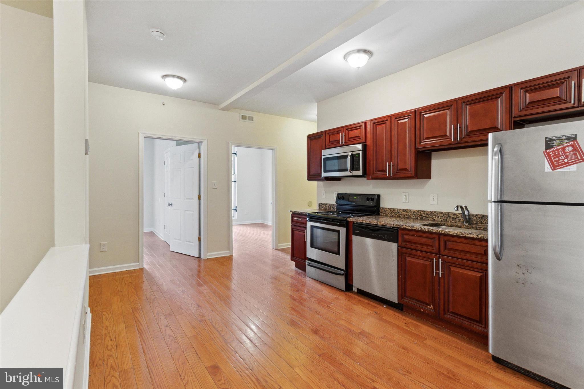 TEMPLE UNIVERSITY - Residential Lease