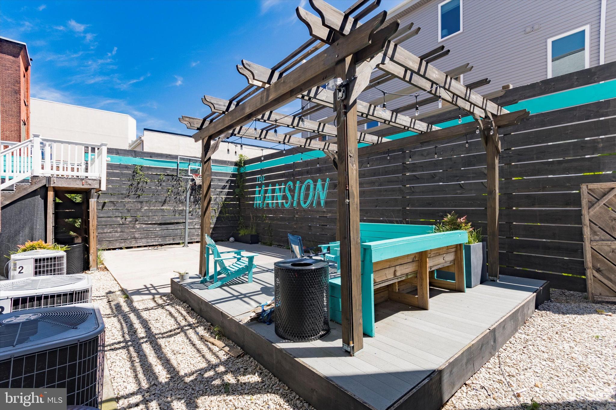 TEMPLE UNIVERSITY - Residential Lease