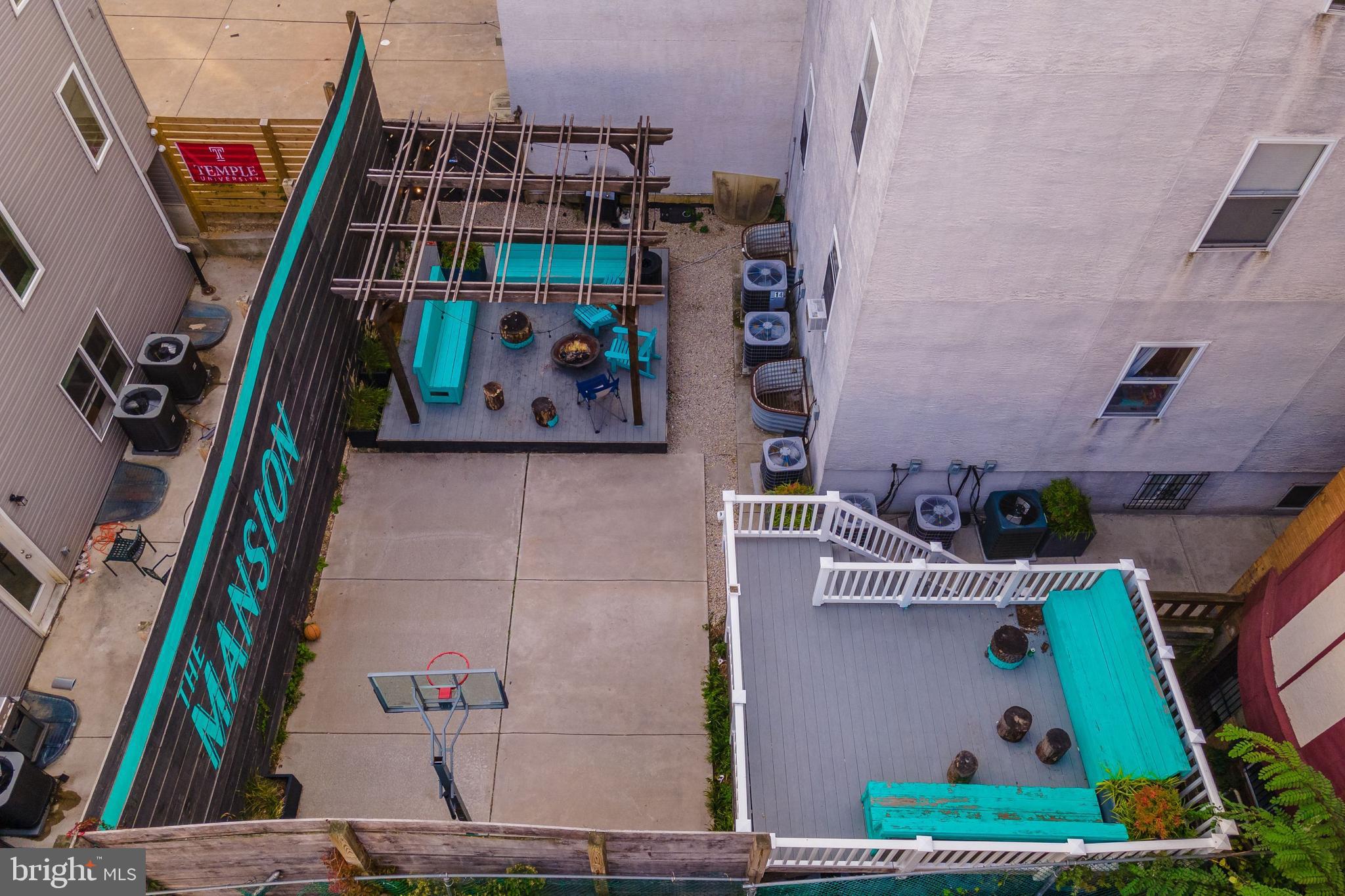 TEMPLE UNIVERSITY - Residential Lease