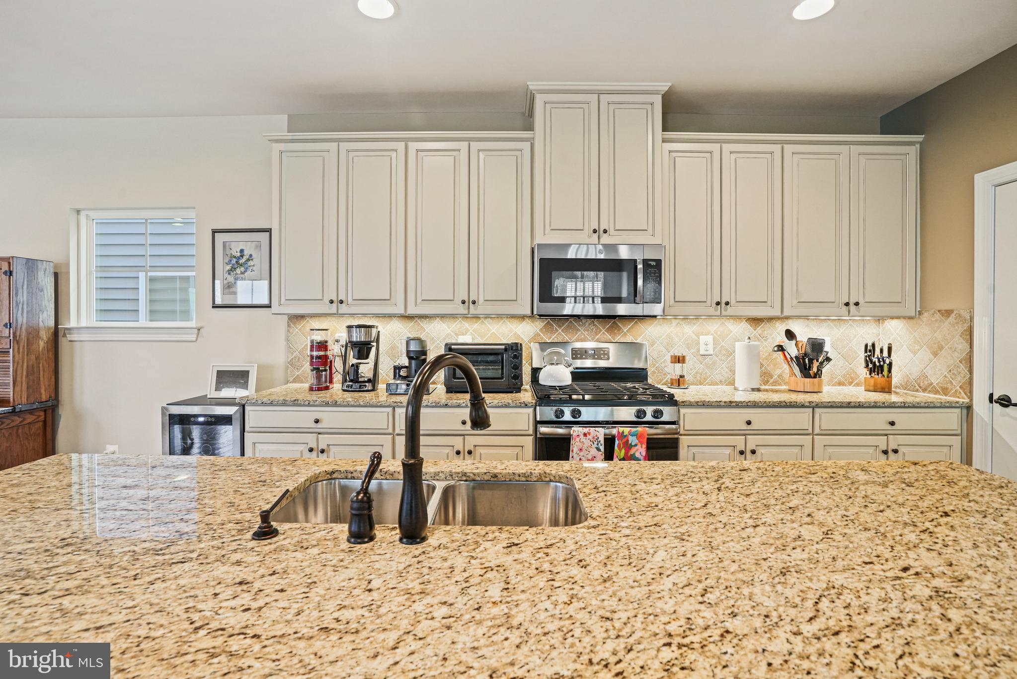 CABIN BRANCH - Residential