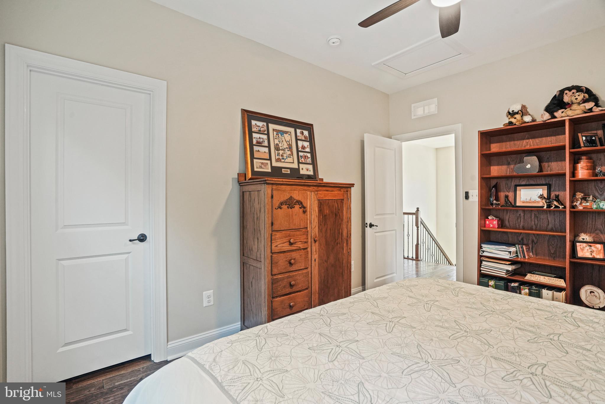 CABIN BRANCH - Residential