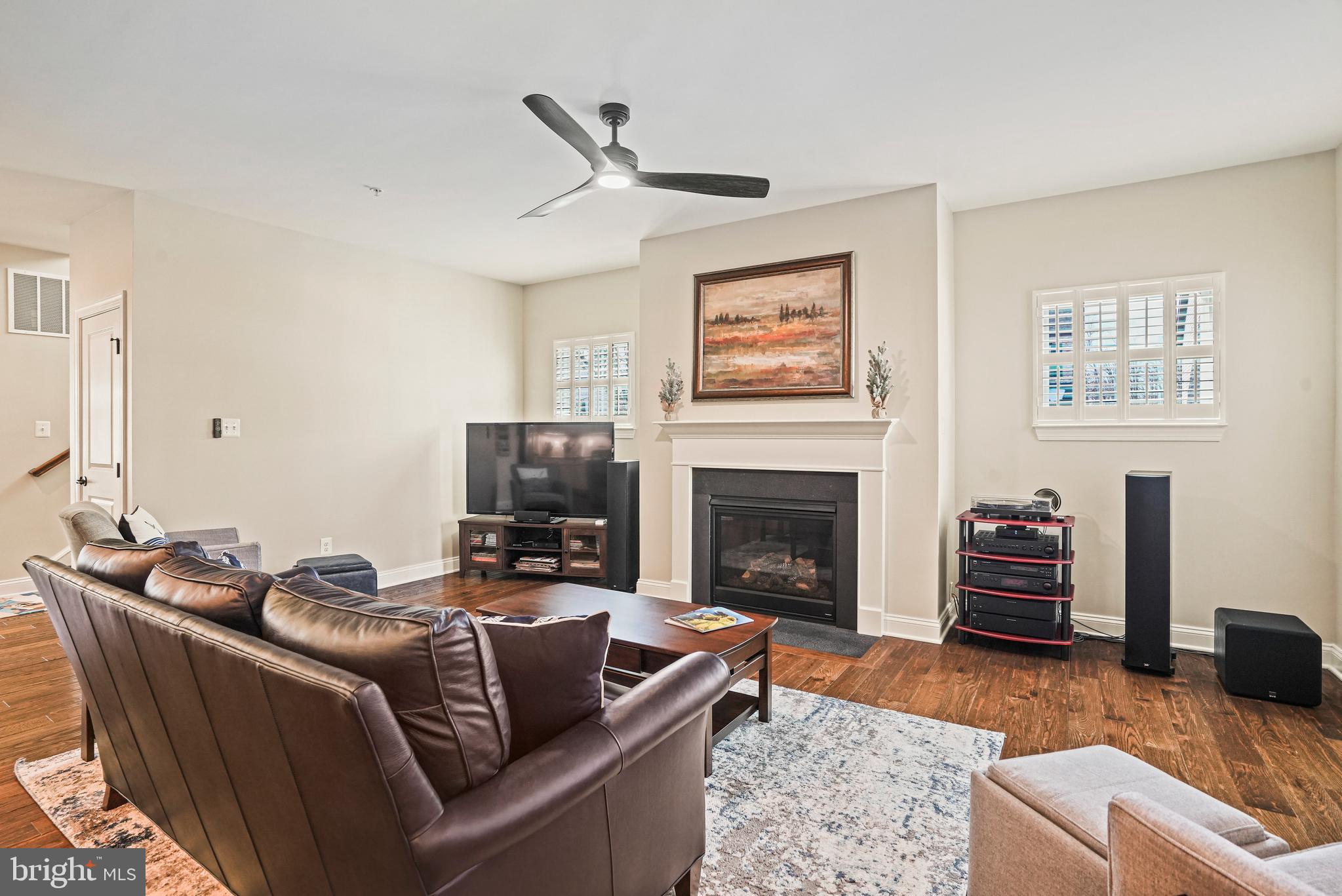 CABIN BRANCH - Residential