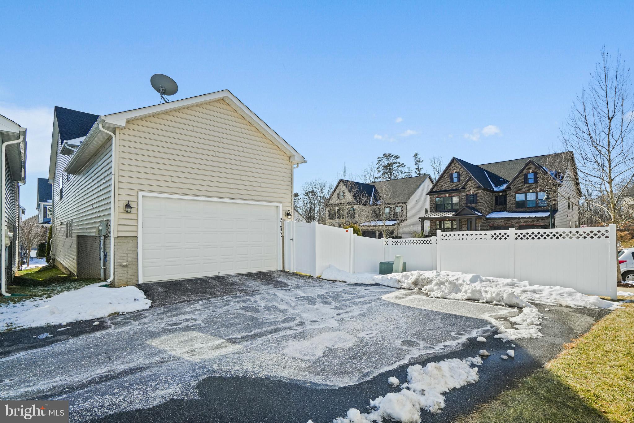 CABIN BRANCH - Residential