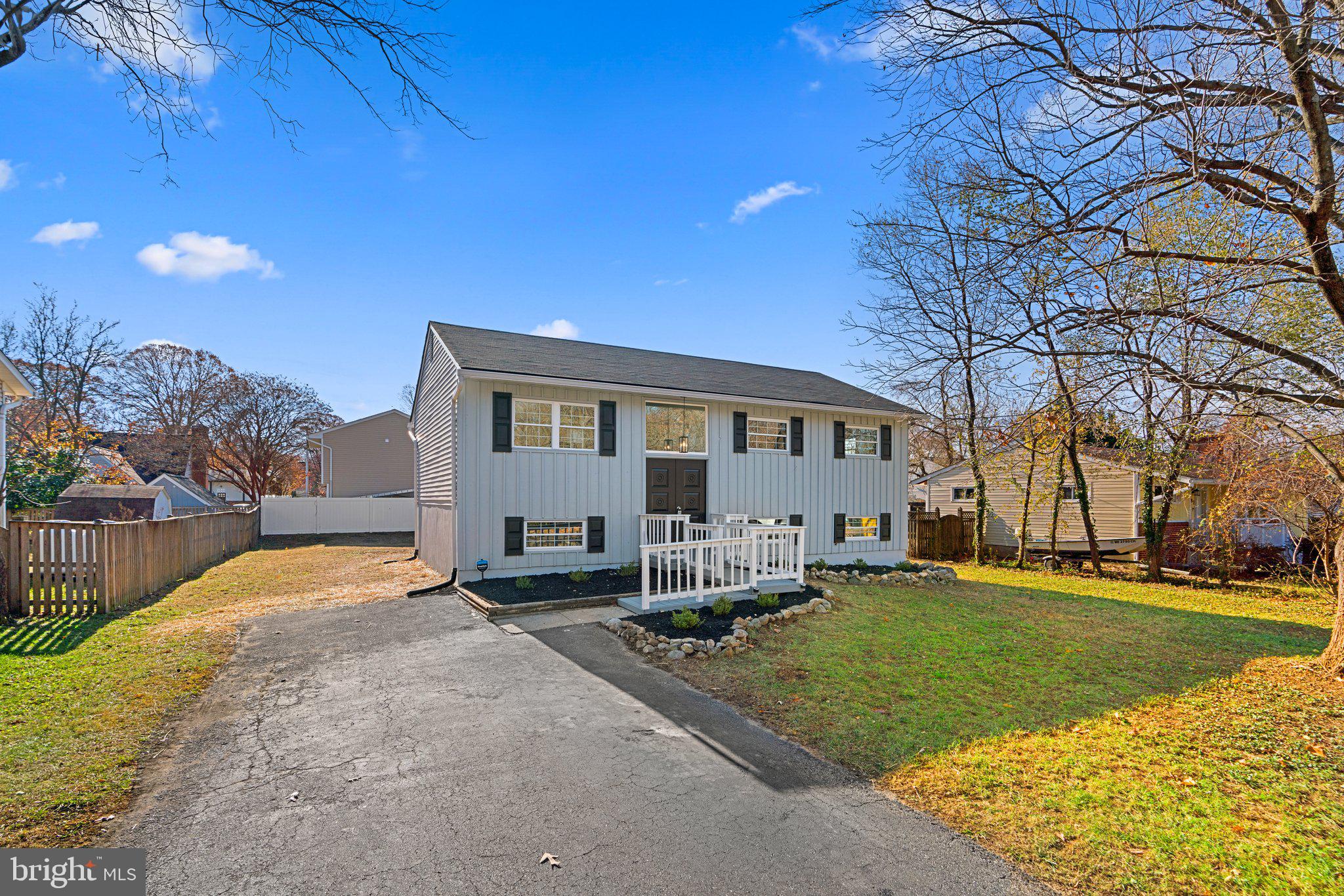 CAPE ST CLAIRE - Residential