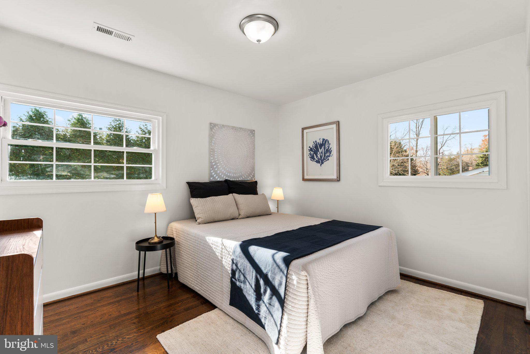 CAPE ST CLAIRE - Residential