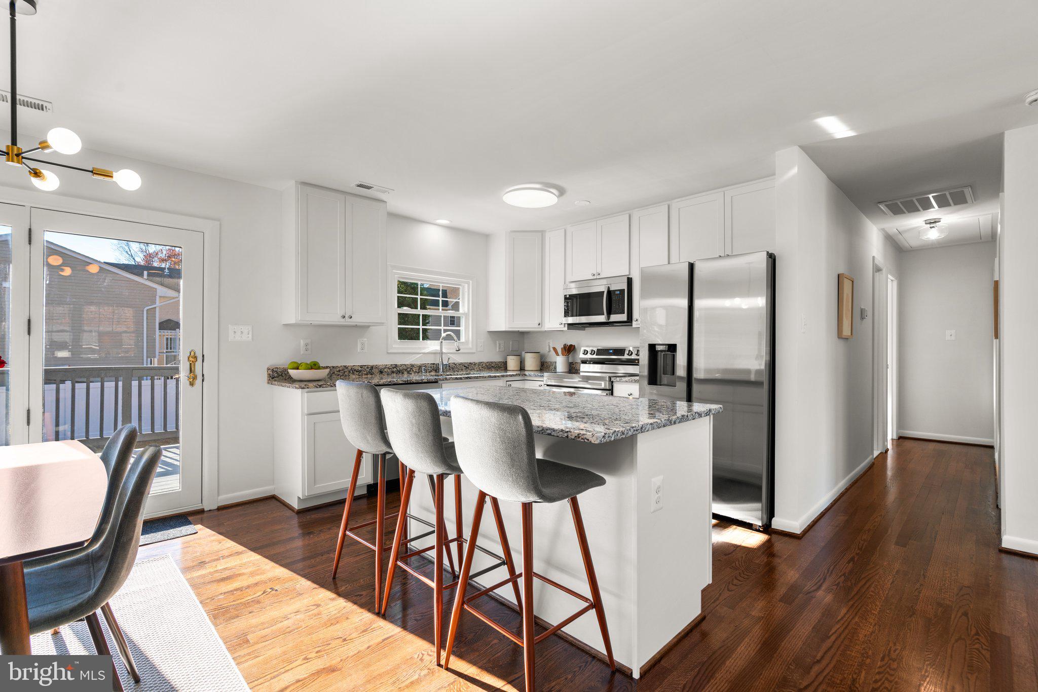 CAPE ST CLAIRE - Residential