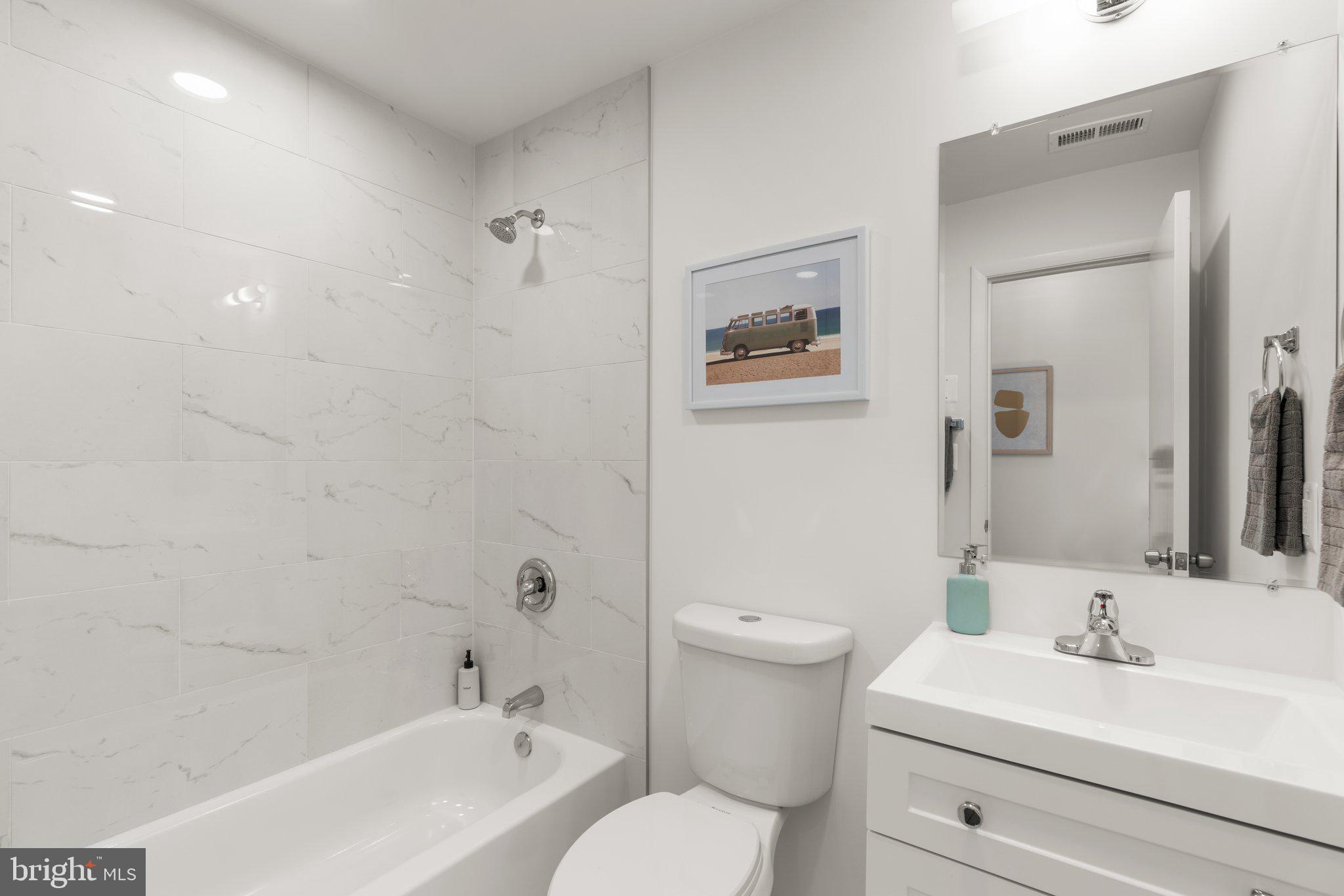 CAPE ST CLAIRE - Residential