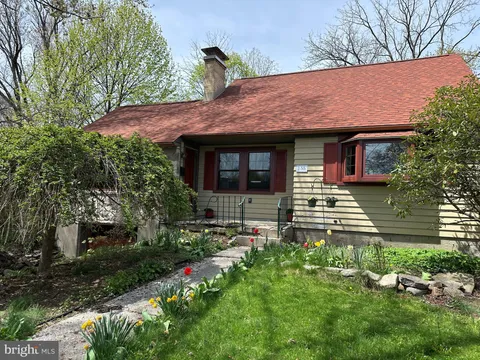 155 W Hamilton Avenue, State College, PA MLS: PACE2512792
