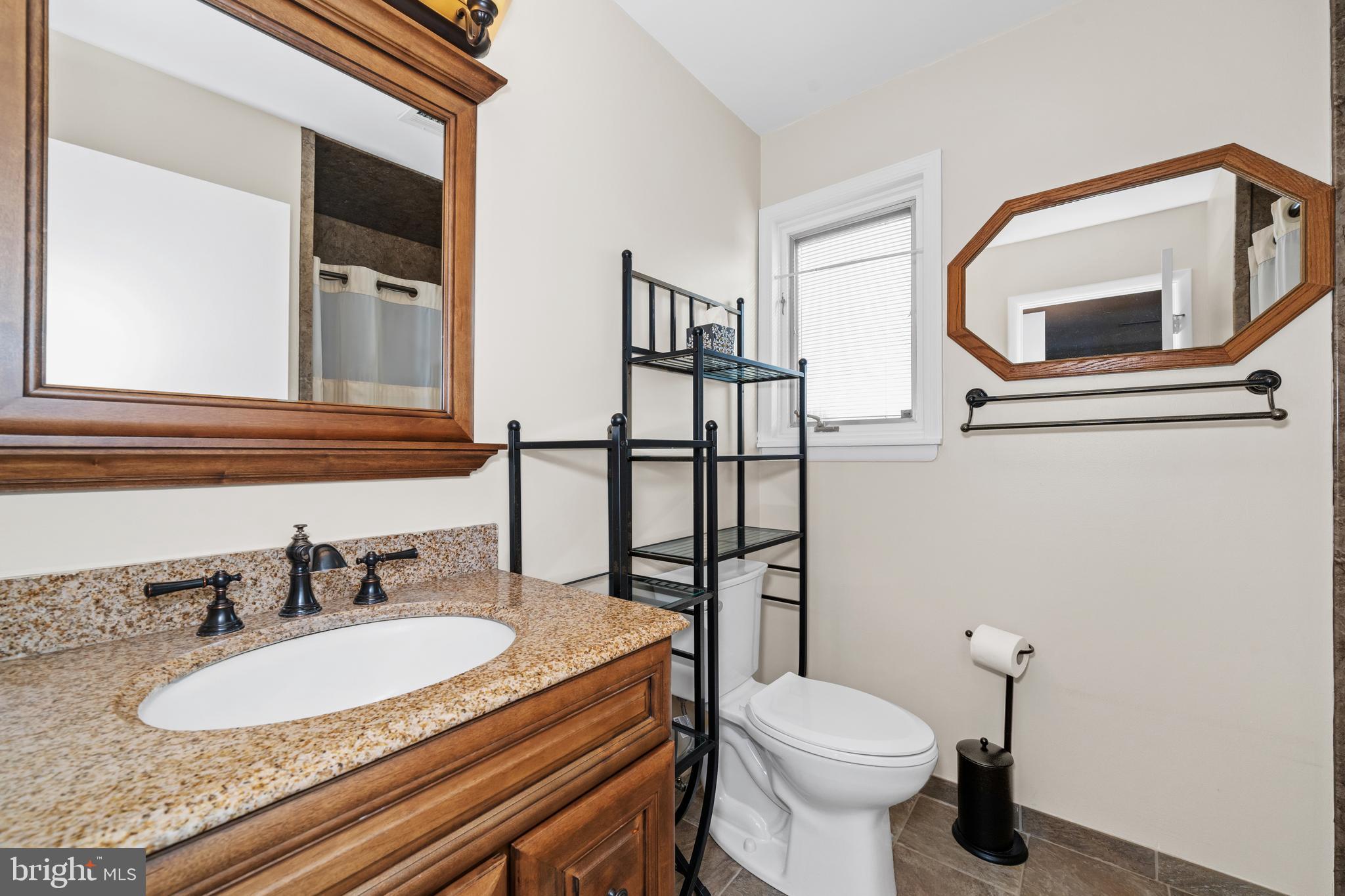 ROYAL GRANT - Residential