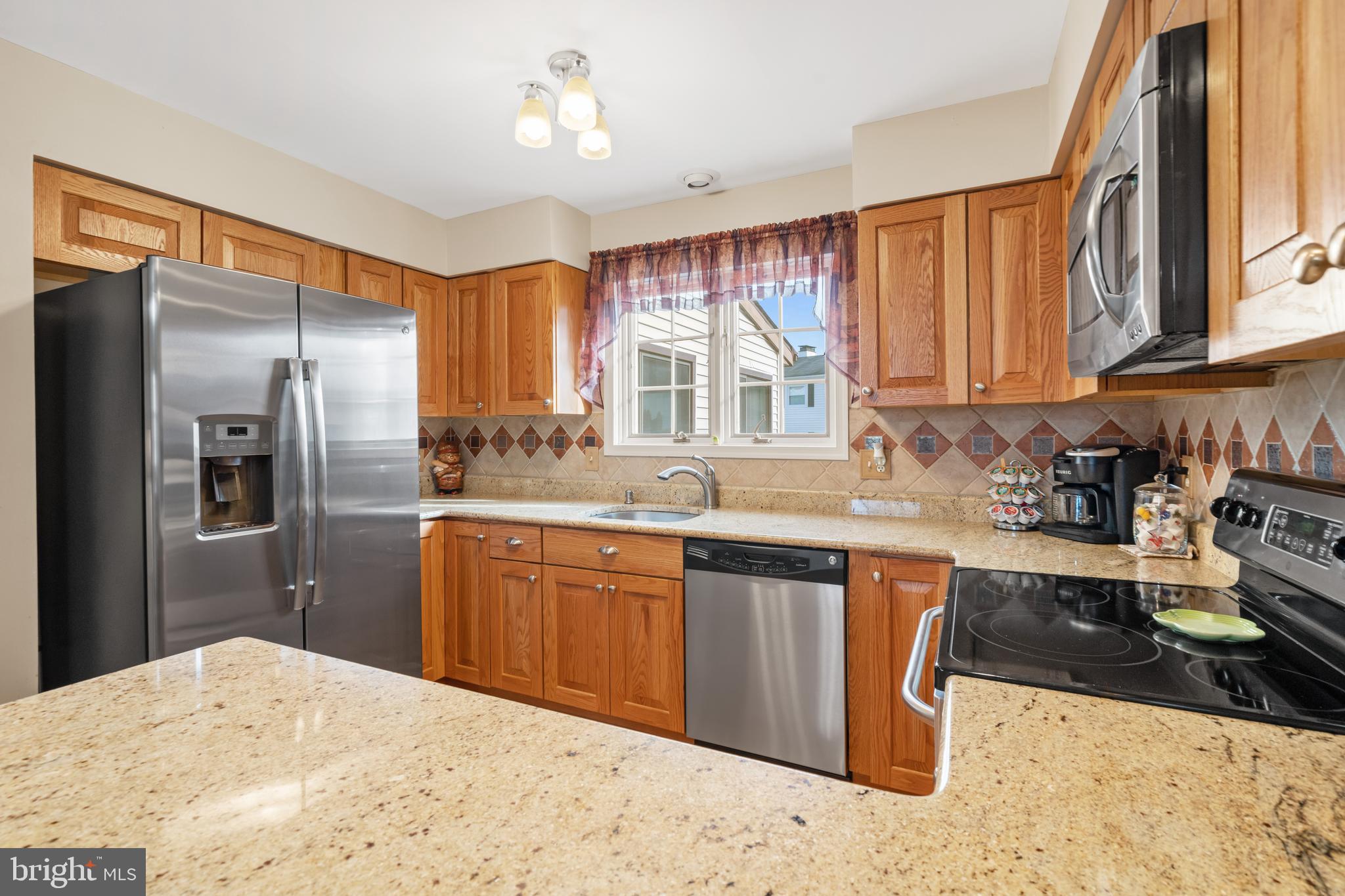 ROYAL GRANT - Residential