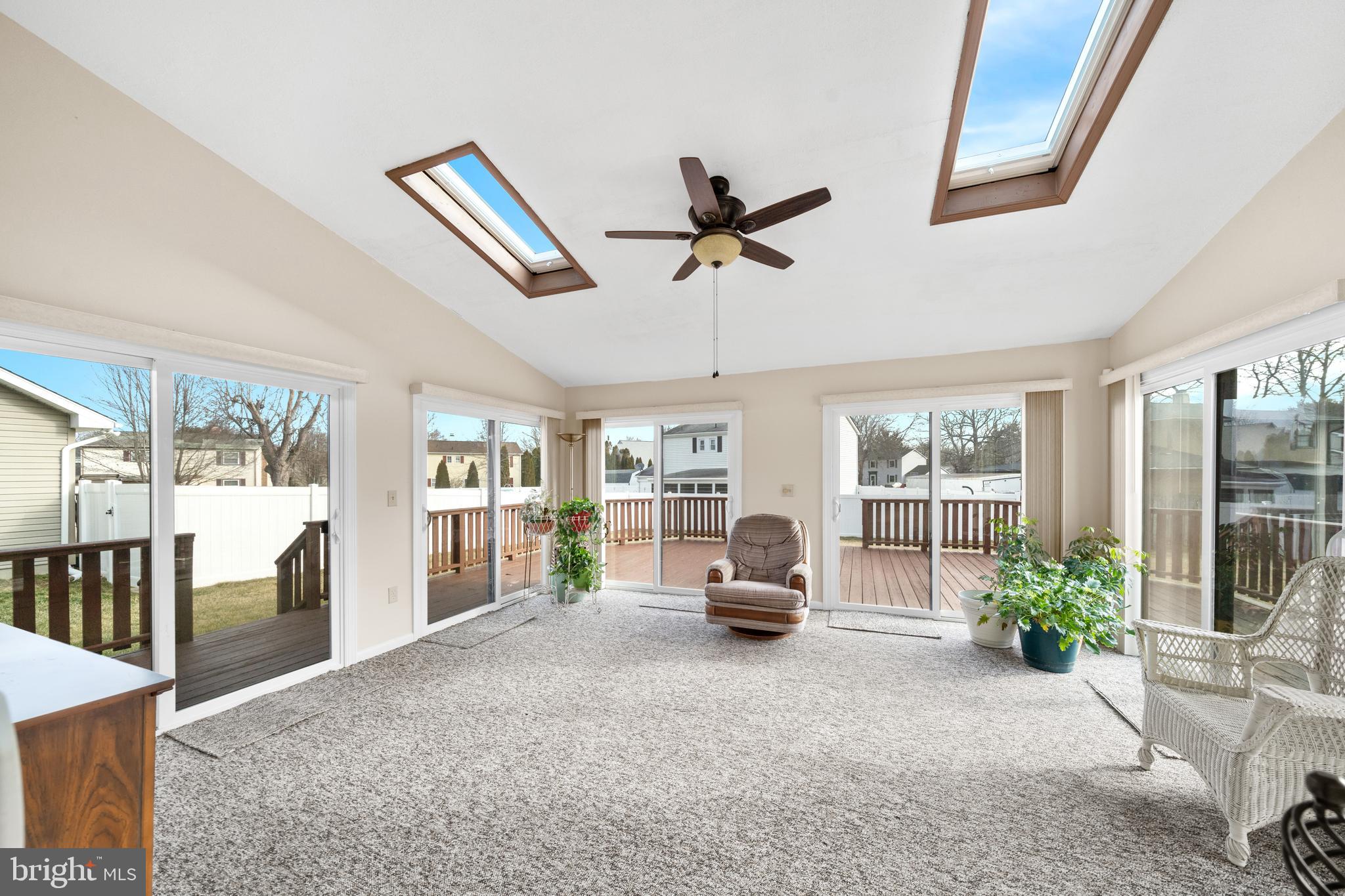 ROYAL GRANT - Residential