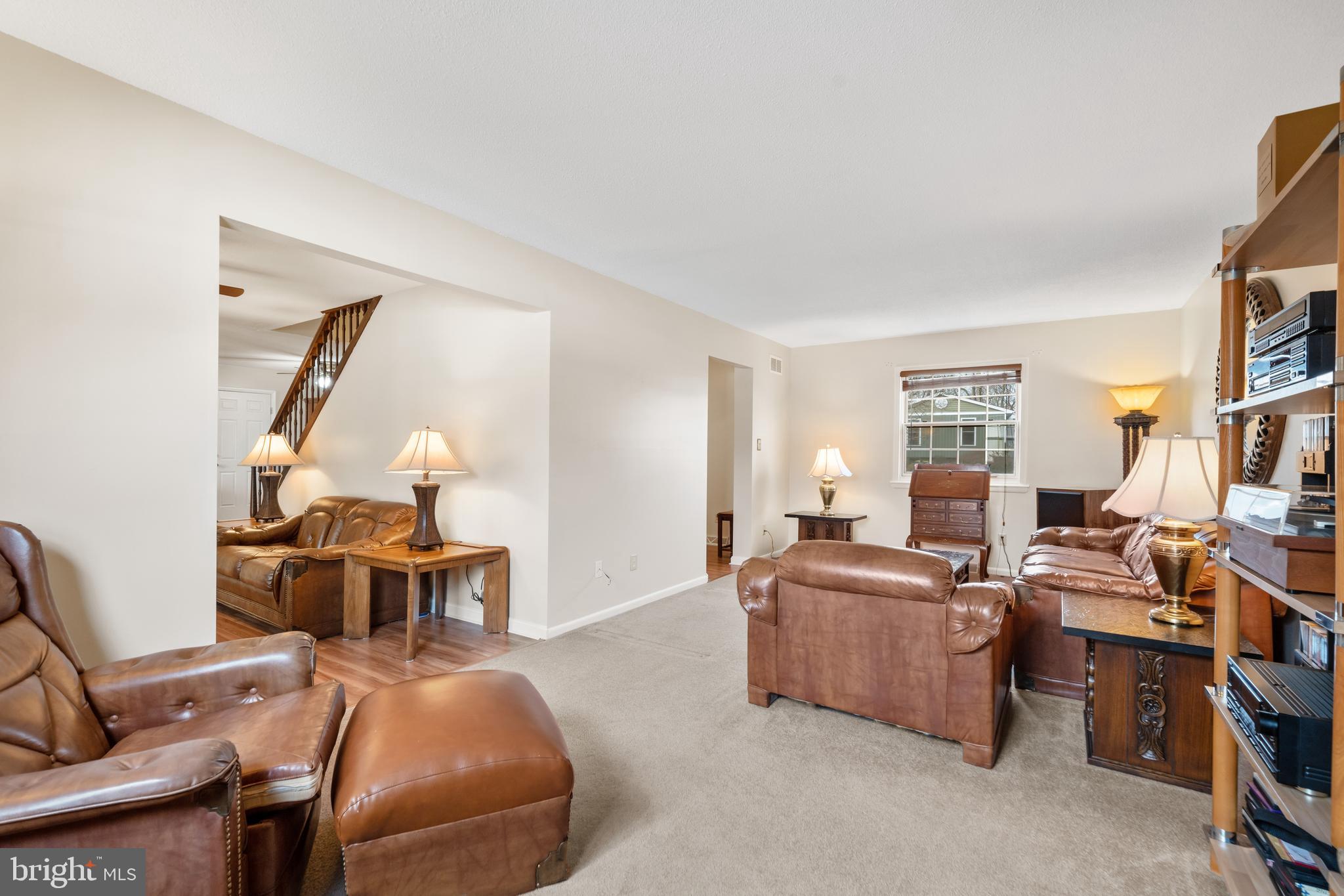 ROYAL GRANT - Residential