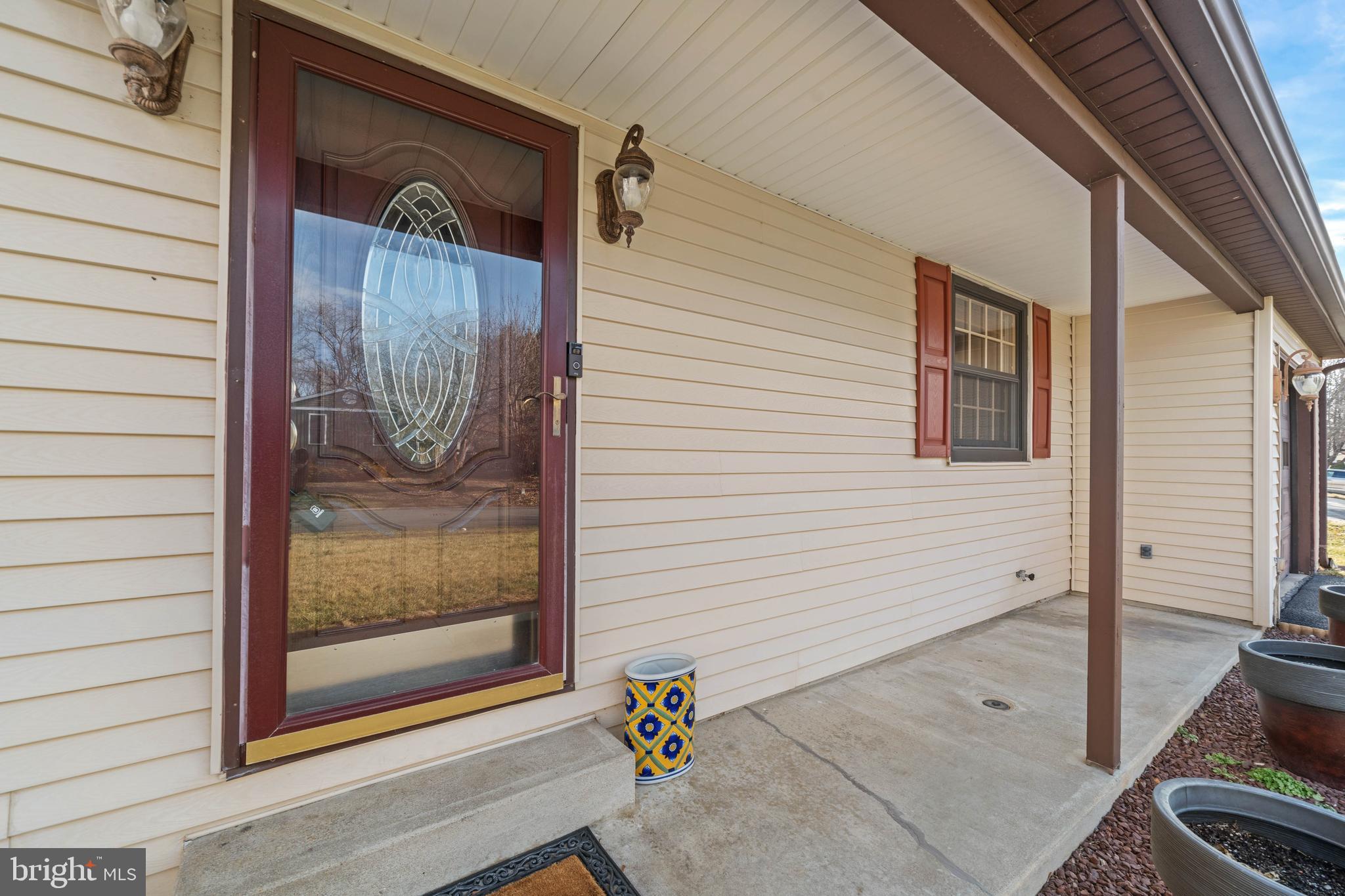 ROYAL GRANT - Residential